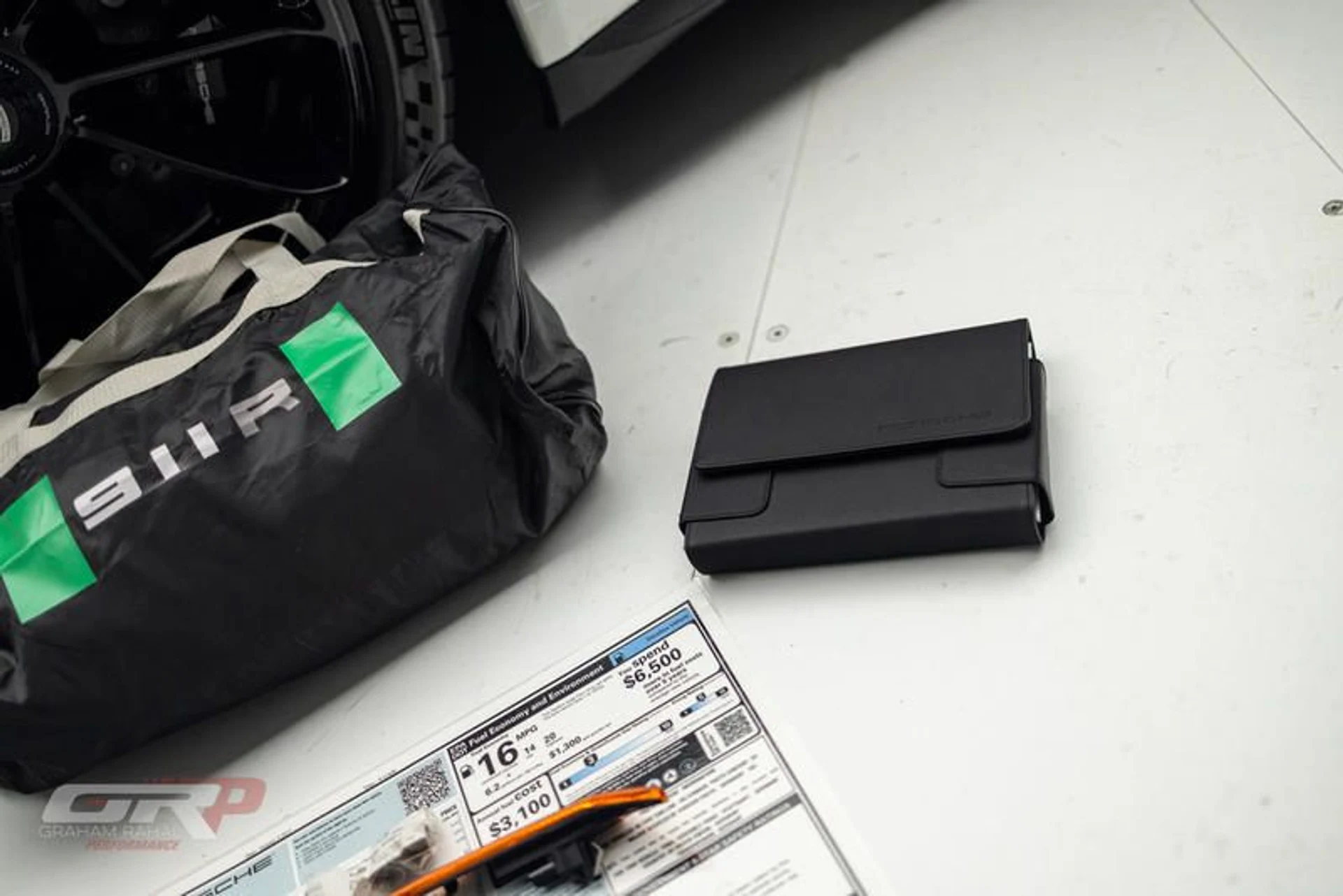 mph027_3272985915_544_E979_A_C90_B_4_C8_B_B814_907898_FAE_370_09c5716fa0