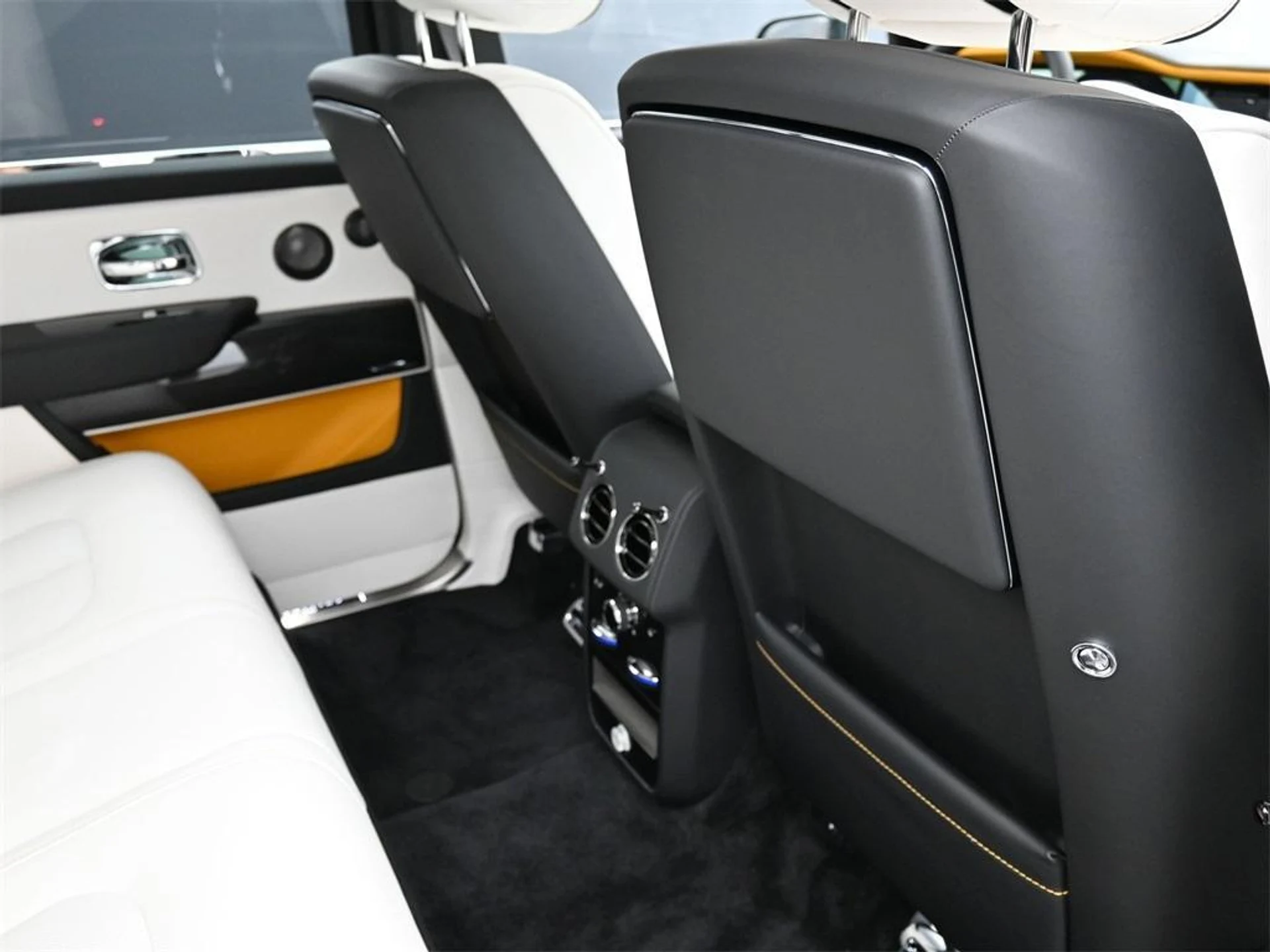 mph027_3273803135_vy_C_Xq_T9u_Wi_F_Vn_W2_Br_Jd85o_E4j58_0007782c7e