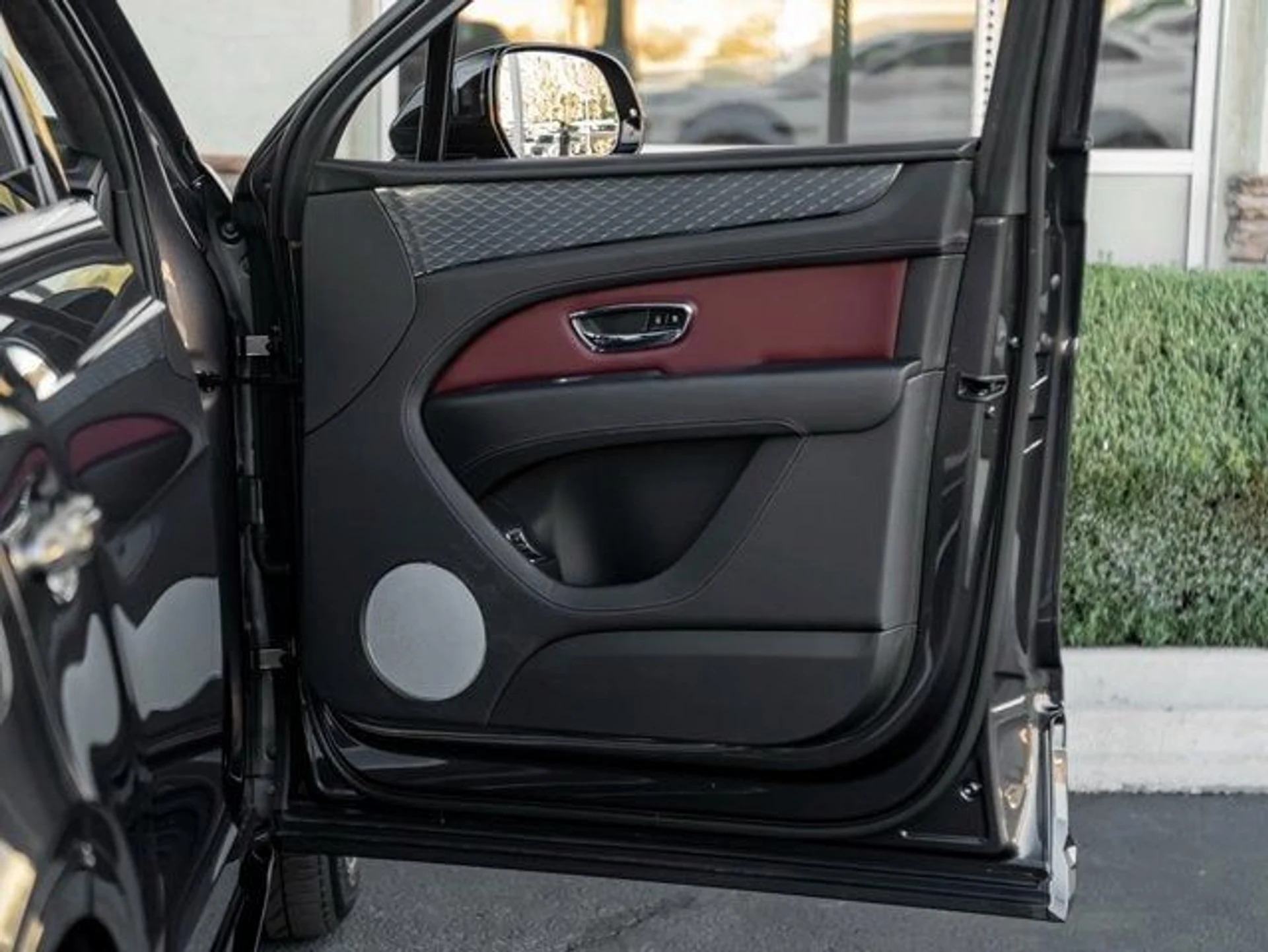 mph027_3277293704_28_a13f5e3235