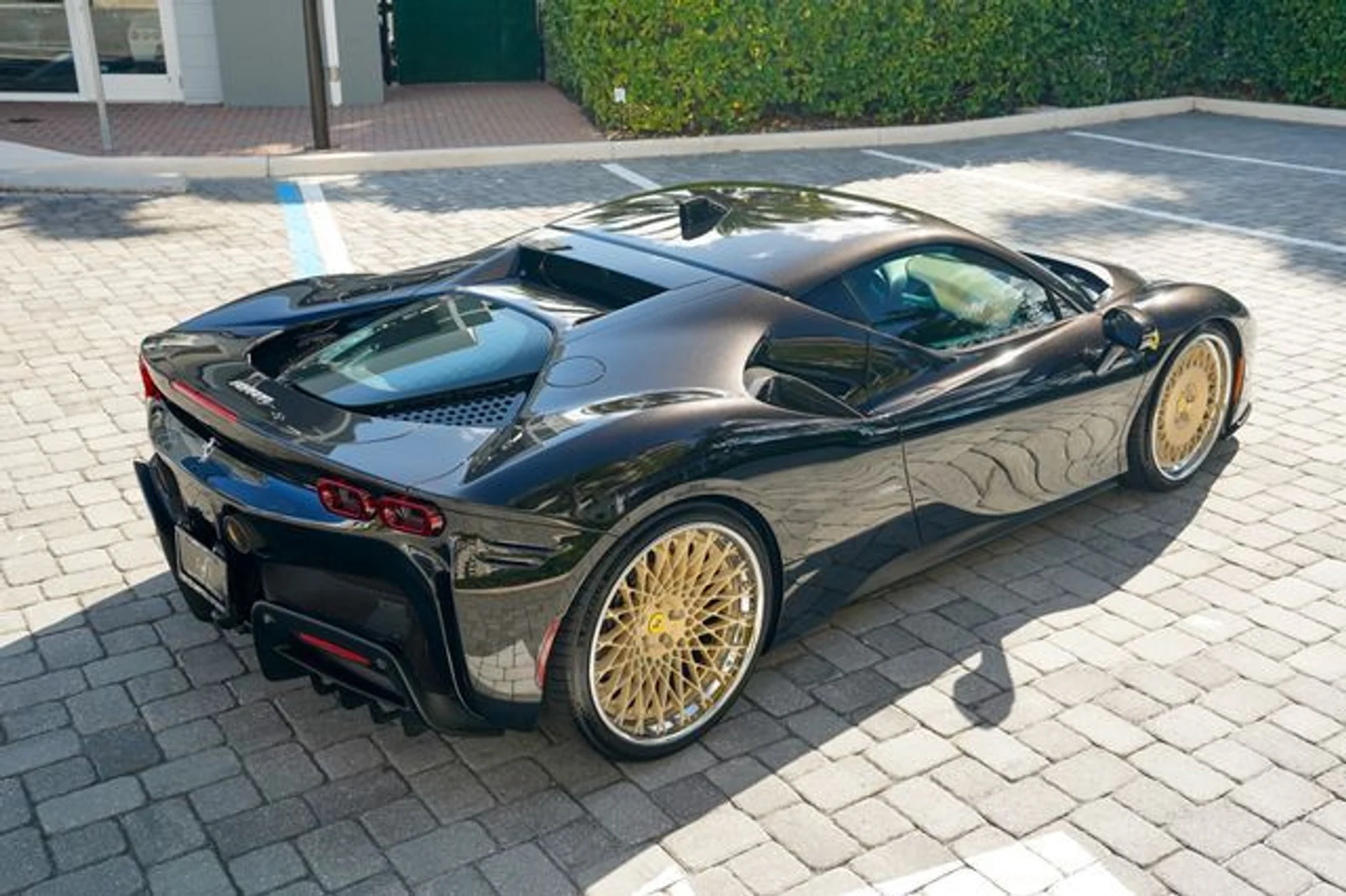 mph027_3279720187_22998025_28_b62f3db875