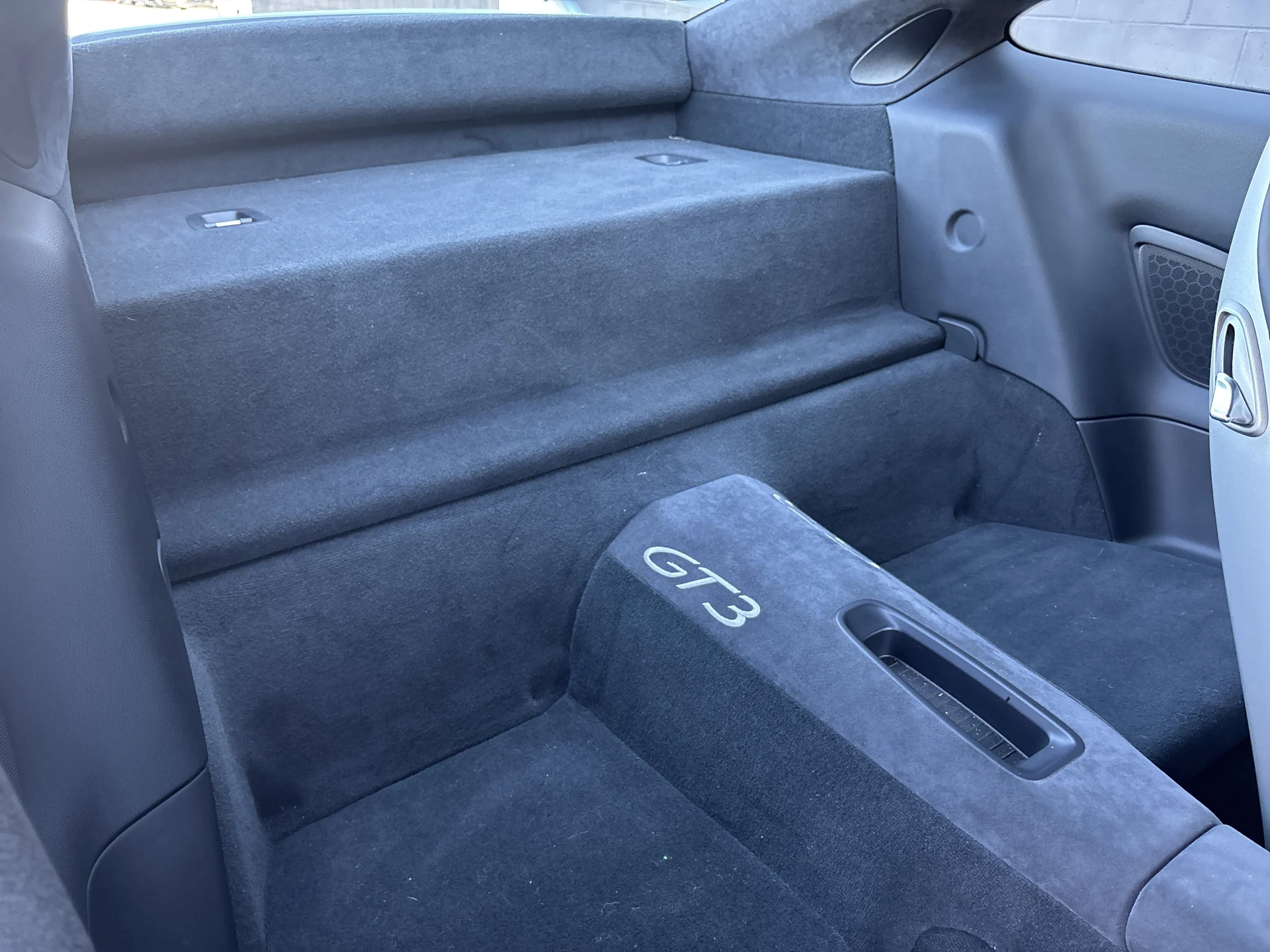 mph027_3281546121_74d7dc8b566f42e8ac82e12b5a799d3b_27d207dcef