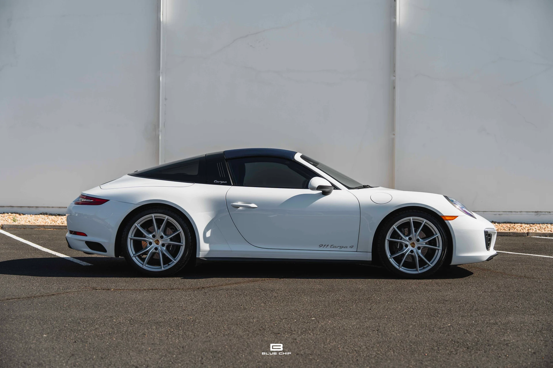 mph027_3283882412_6a30827b07fbe5ca72371bbc_2019_Porsche_911_28_79ee6fbeb0