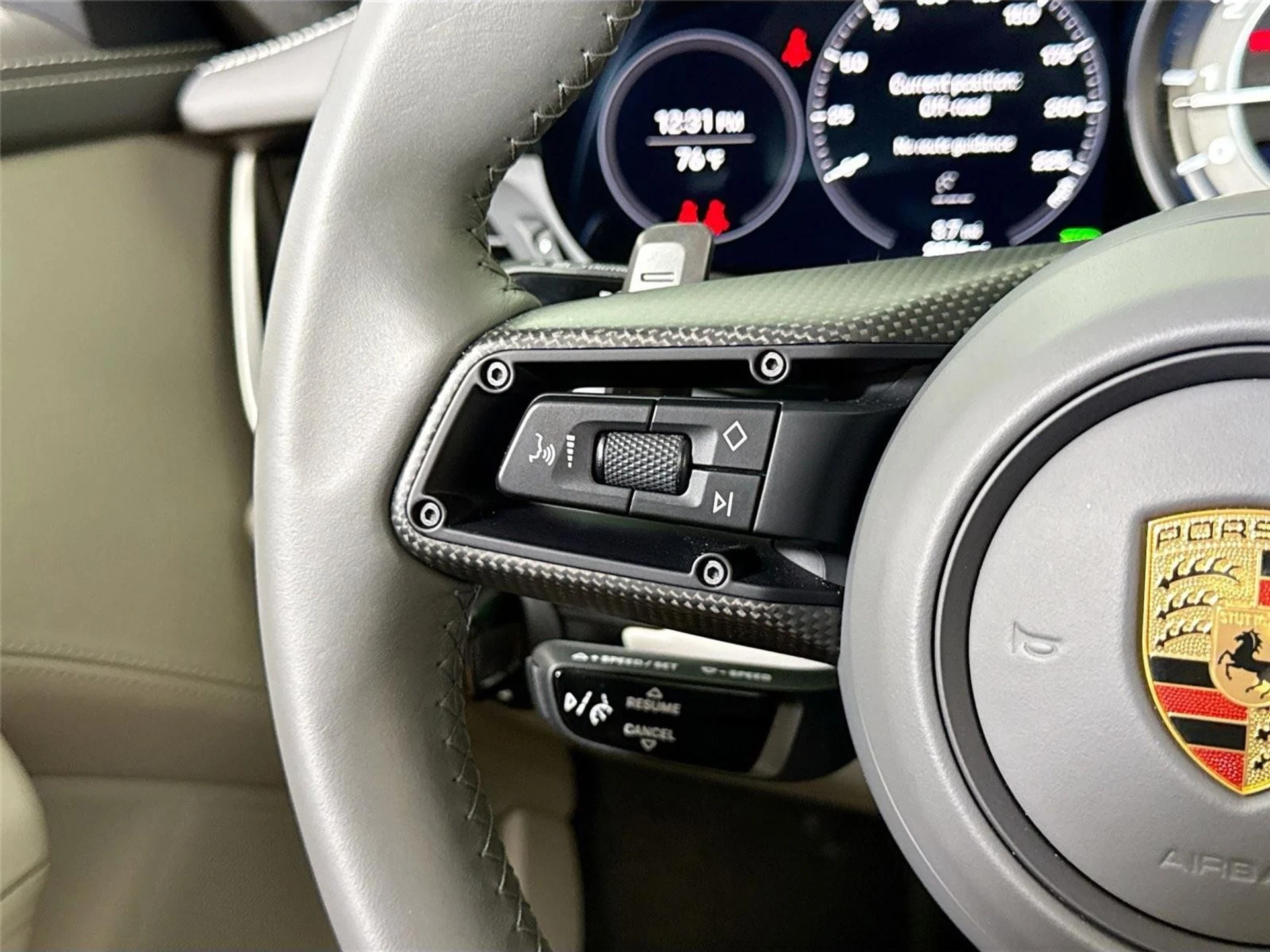 mph027_3287576761_033f4c5777c0543e45489d00c2e5a5b4_5a93474cd6