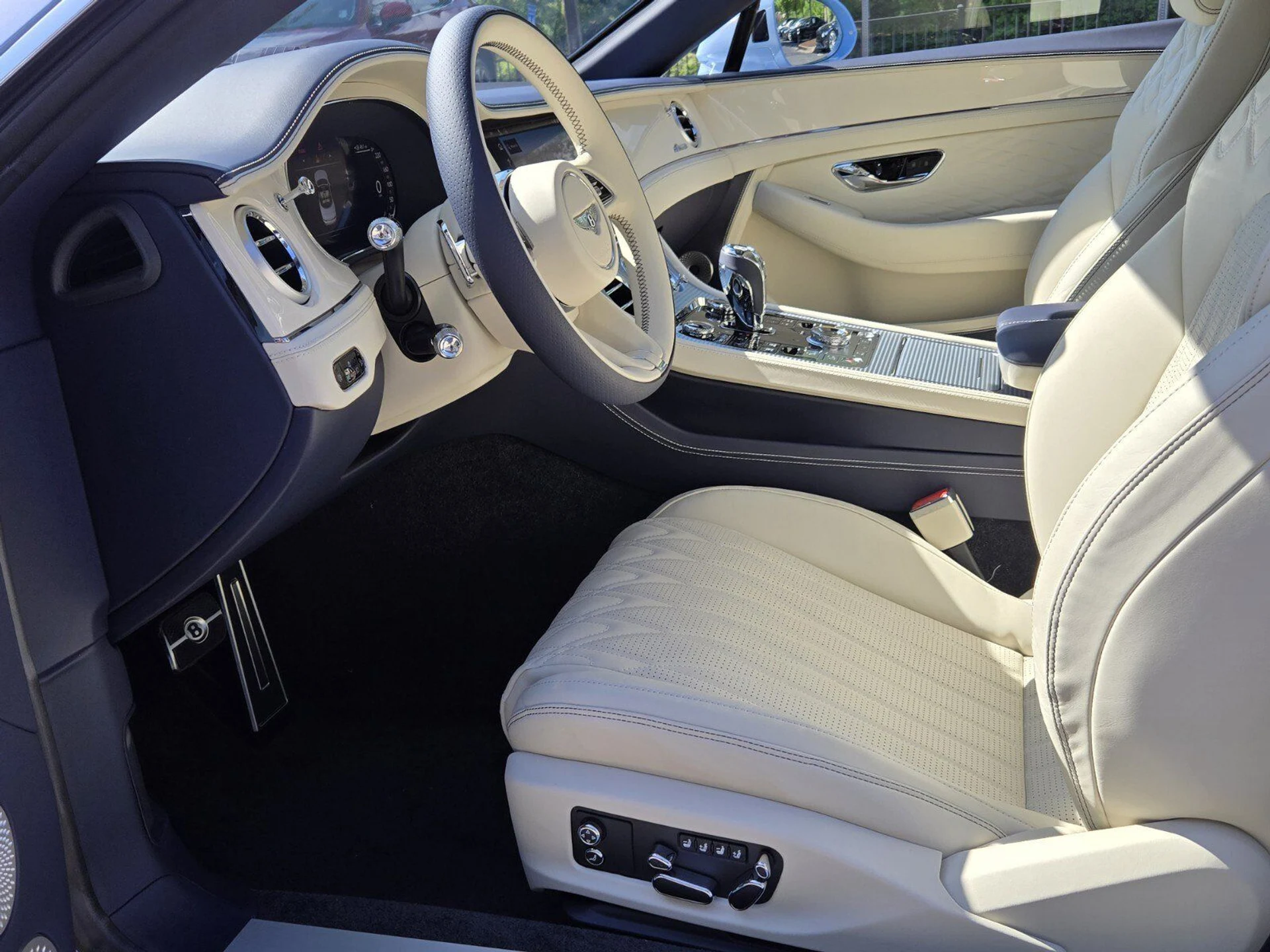 mph027_3295512537_700098556c097aad1834b88b8932bed8x_dbbf71b811