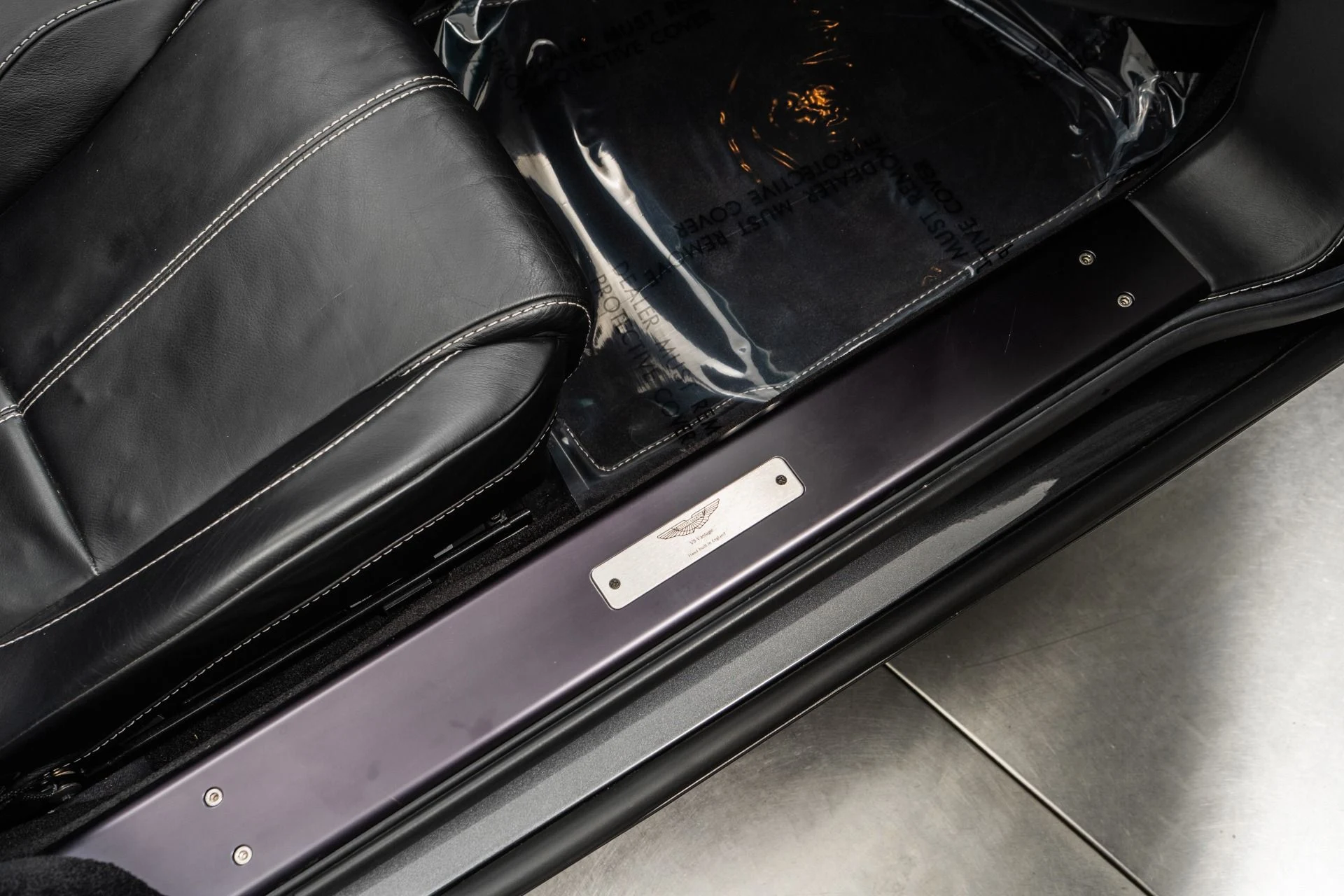 mph027_3302263526_Used_2008_Aston_Martin_V8_Vantage_Roadster_1756322519_9f196efda6