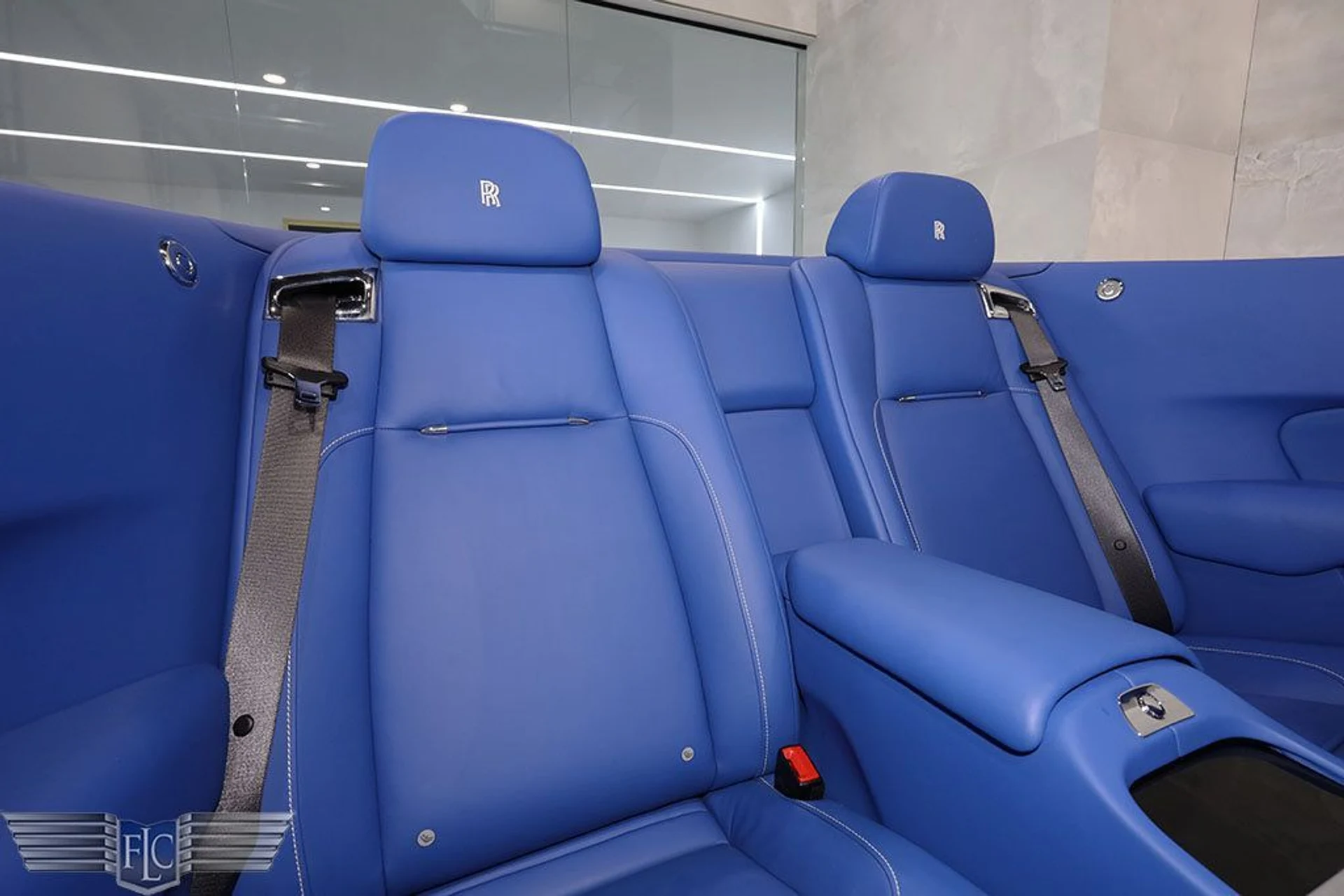 mph027_3306496600_used_2020_rolls_royce_dawn_convertible_9689_22662057_28_1024_8d95852a3e