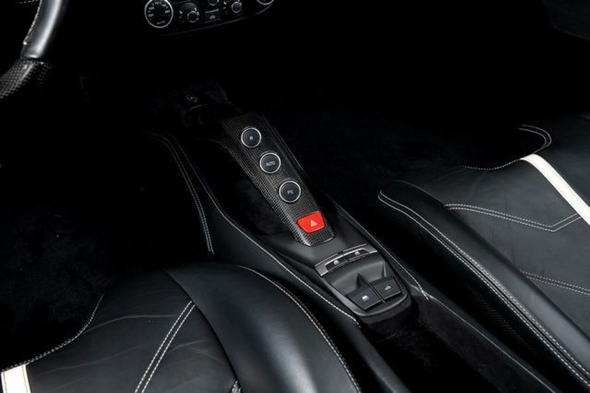 mph027_3311640797_774793228647c5983b27b045203b627dx_449bab8343