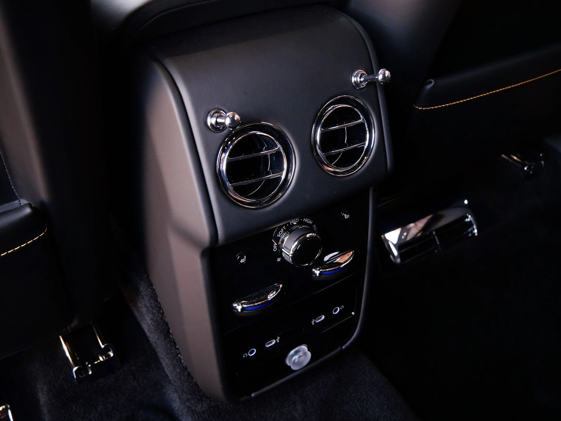 mph027_3314190922_33c5c7999e9fcb7d48776ad59a9020b6x_d7b0f0cb4b