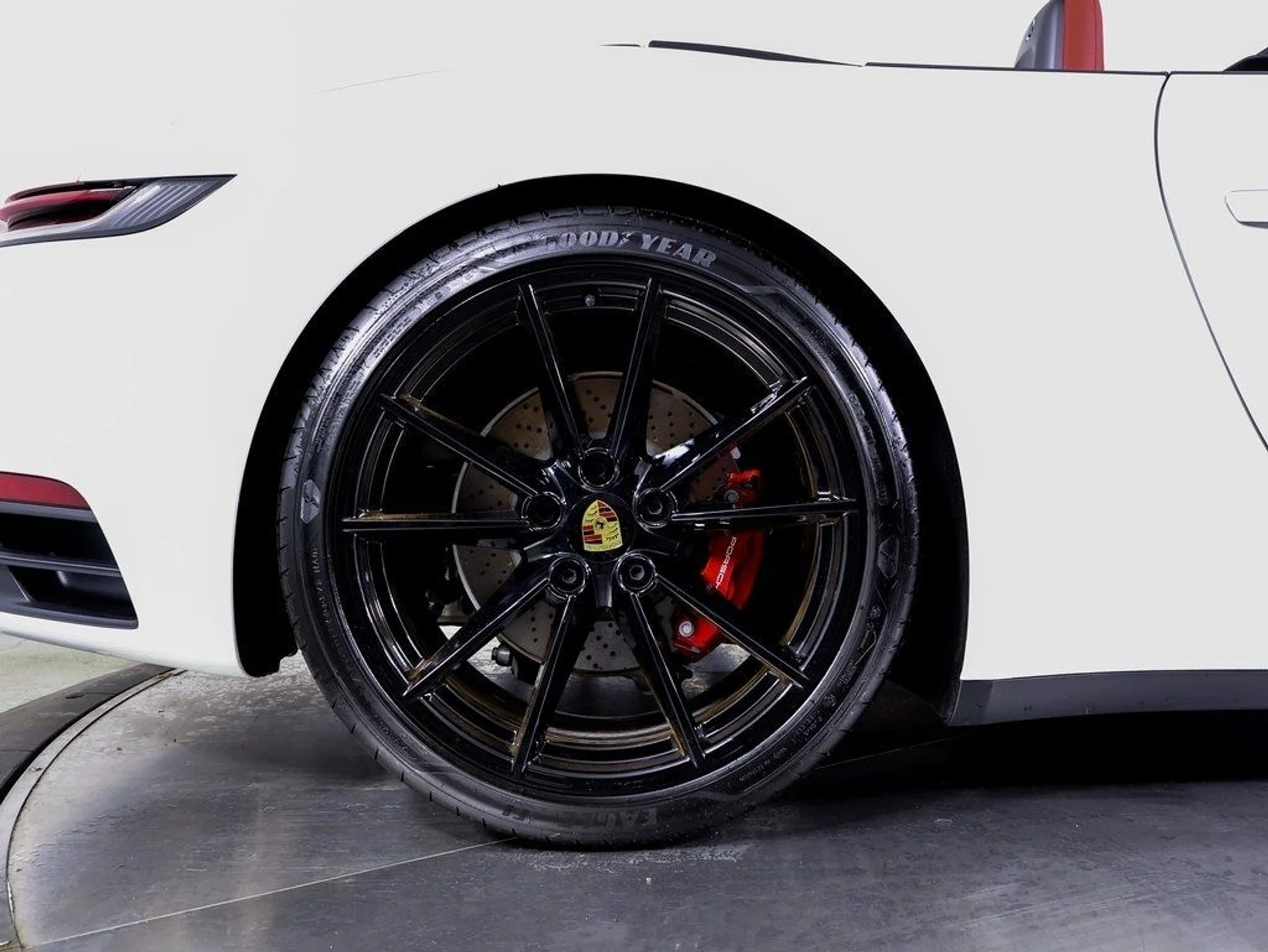 mph027_3322187867_67a754896cb74cff5682e15d932d06edx_57f1ae6ace