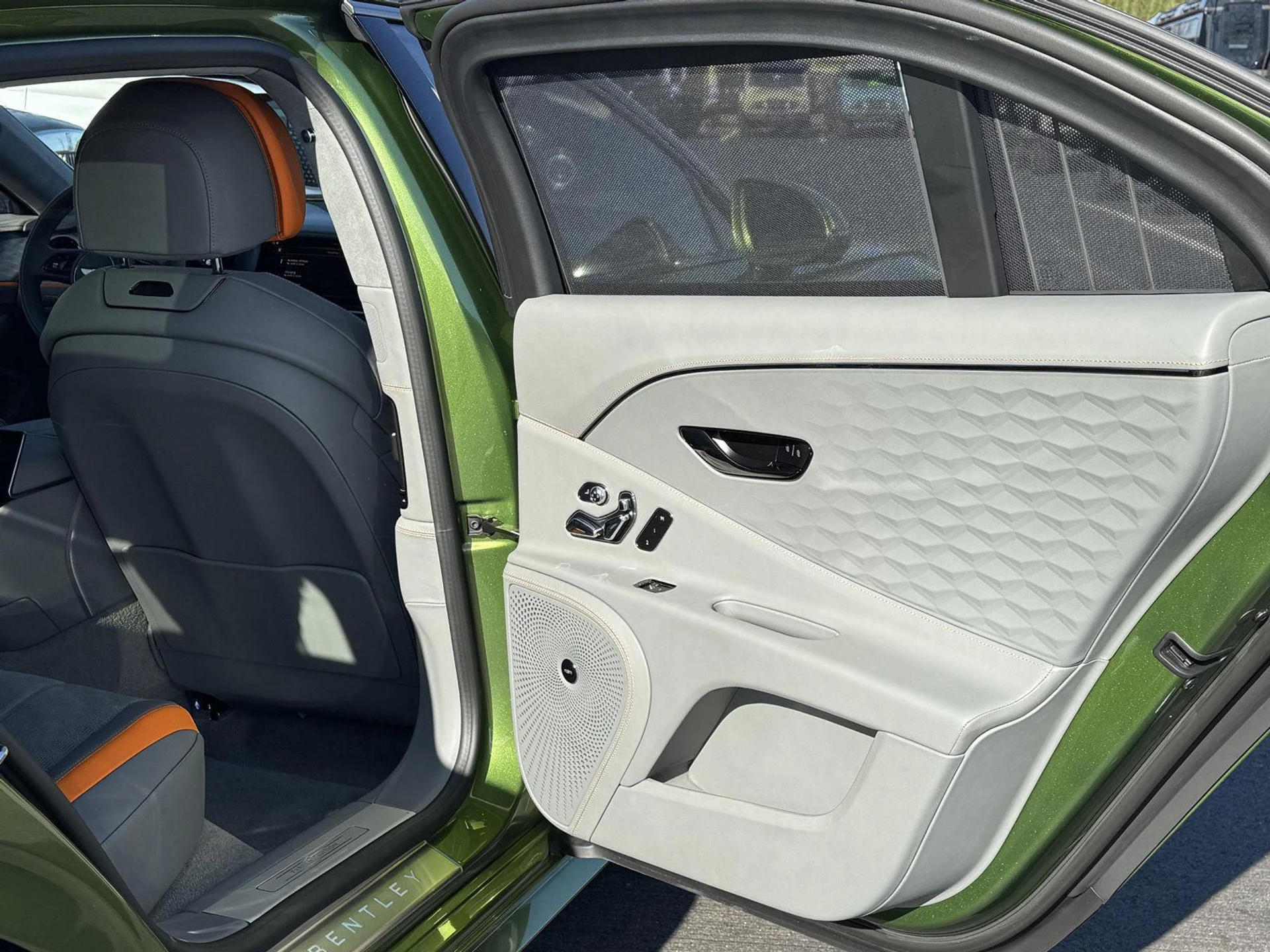 mph027_3323874220_e391be6ced636dc2112f827d6c38edc3_3715b33f0d