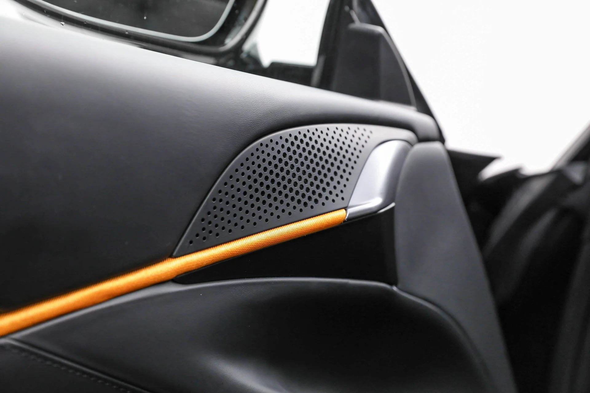 mph027_3327143991_aee8a89b947a46f5b224c748b0340699_e947b308b5