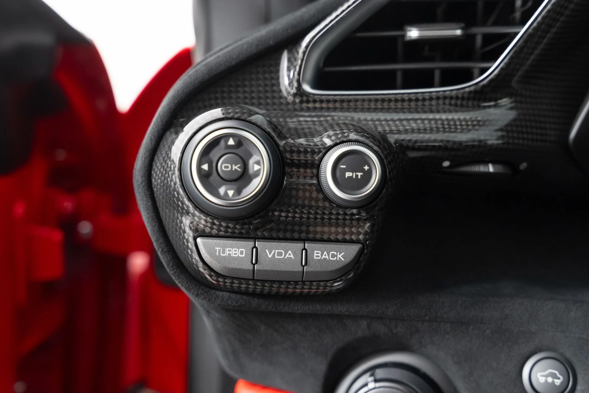 mph027_3329731919_Used_2019_Ferrari_488_Pista_1760379304_03488b8d3d