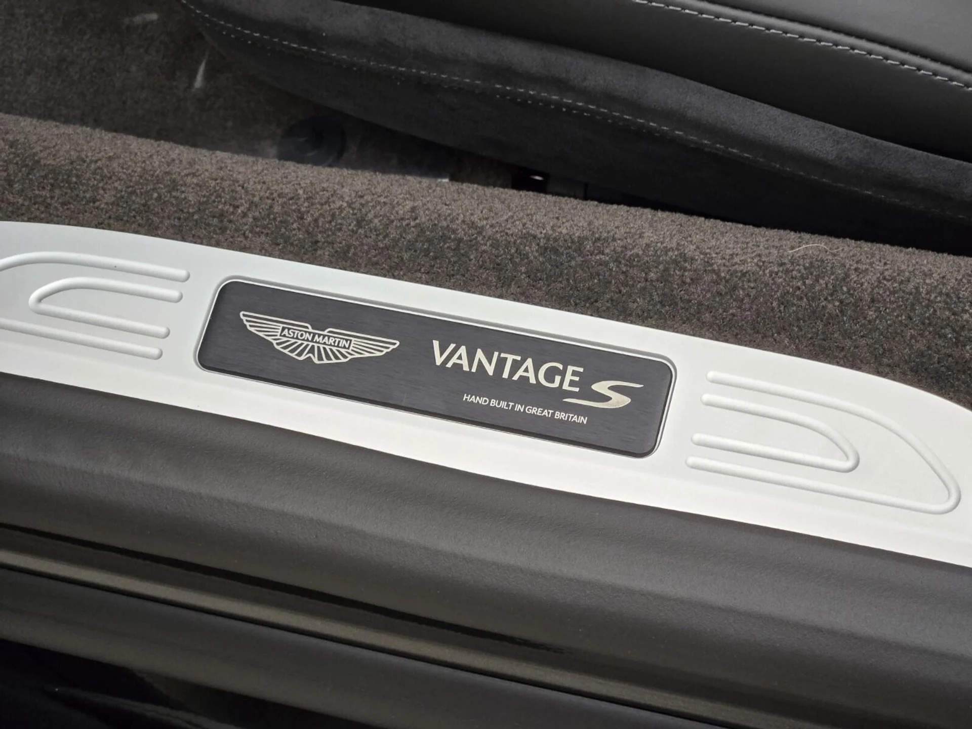 mph027_3331660061_New_2026_Aston_Martin_Vantage_S_1775539107_cbe9b916ca