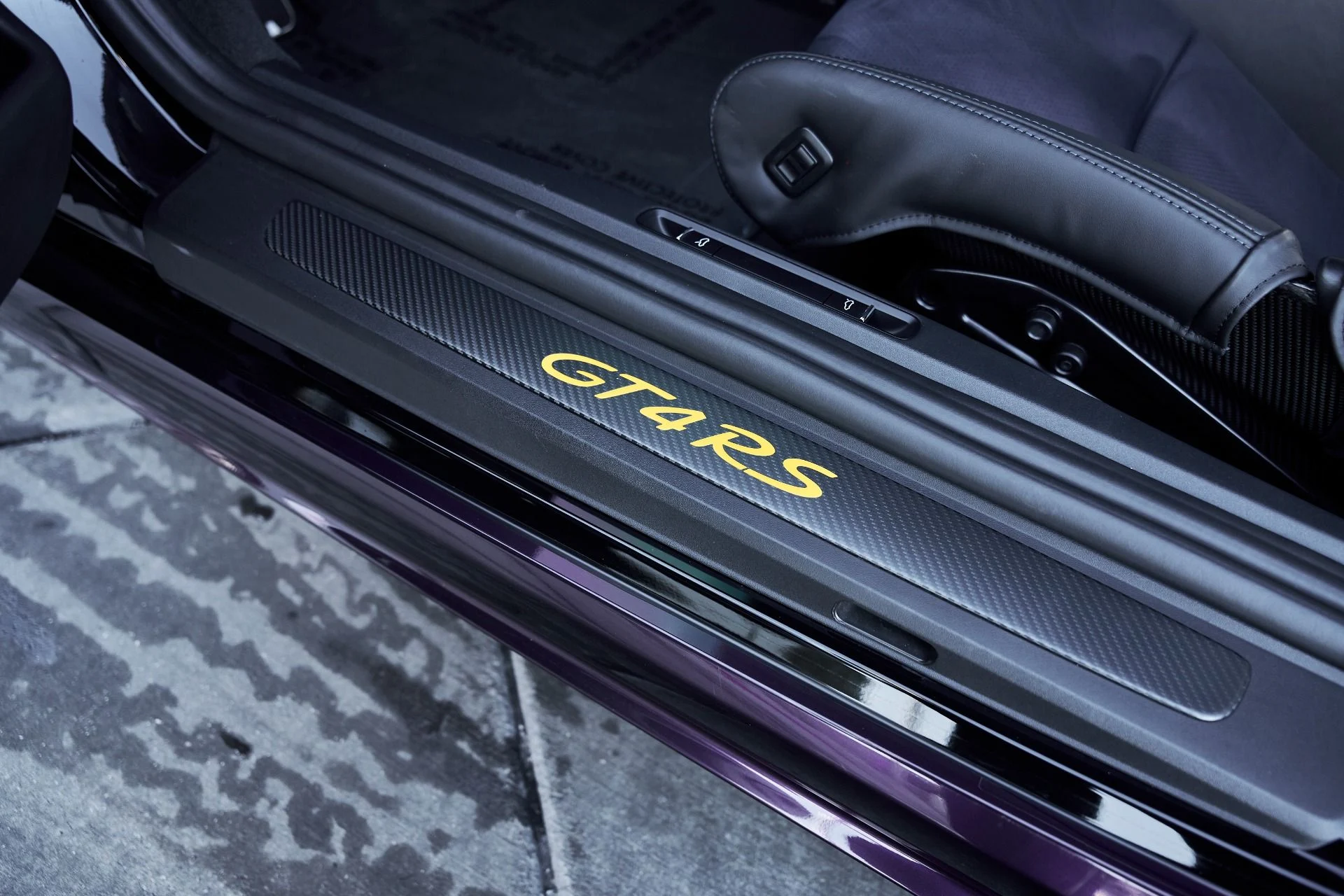 mph027_3331930755_Used_2024_Porsche_718_Cayman_GT_4_RS_1769909442_6b788ab70d