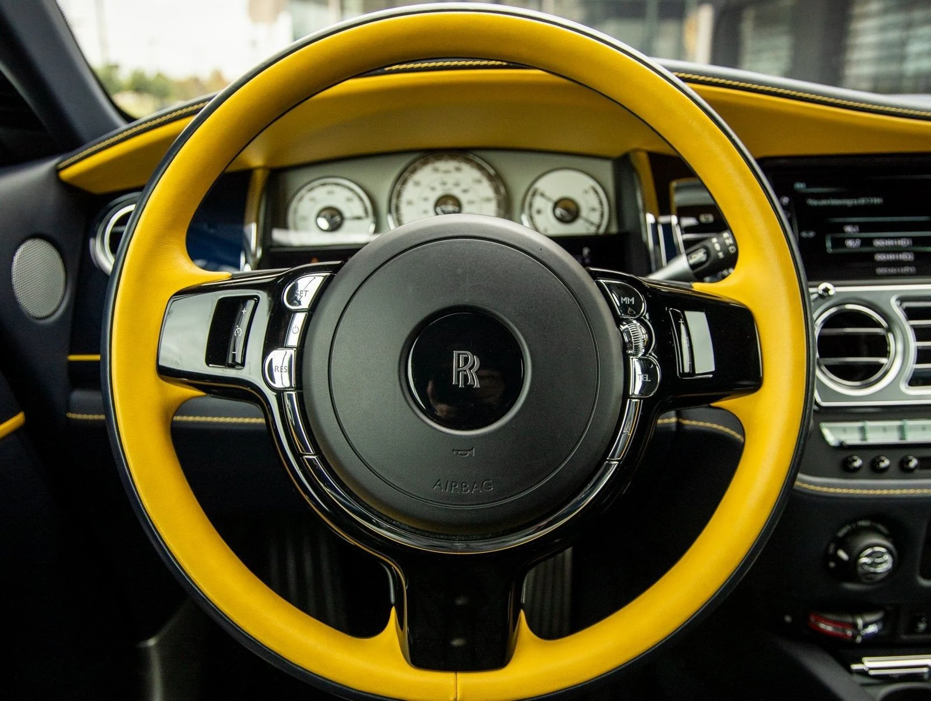 mph027_3339267914_28_57f91f9075