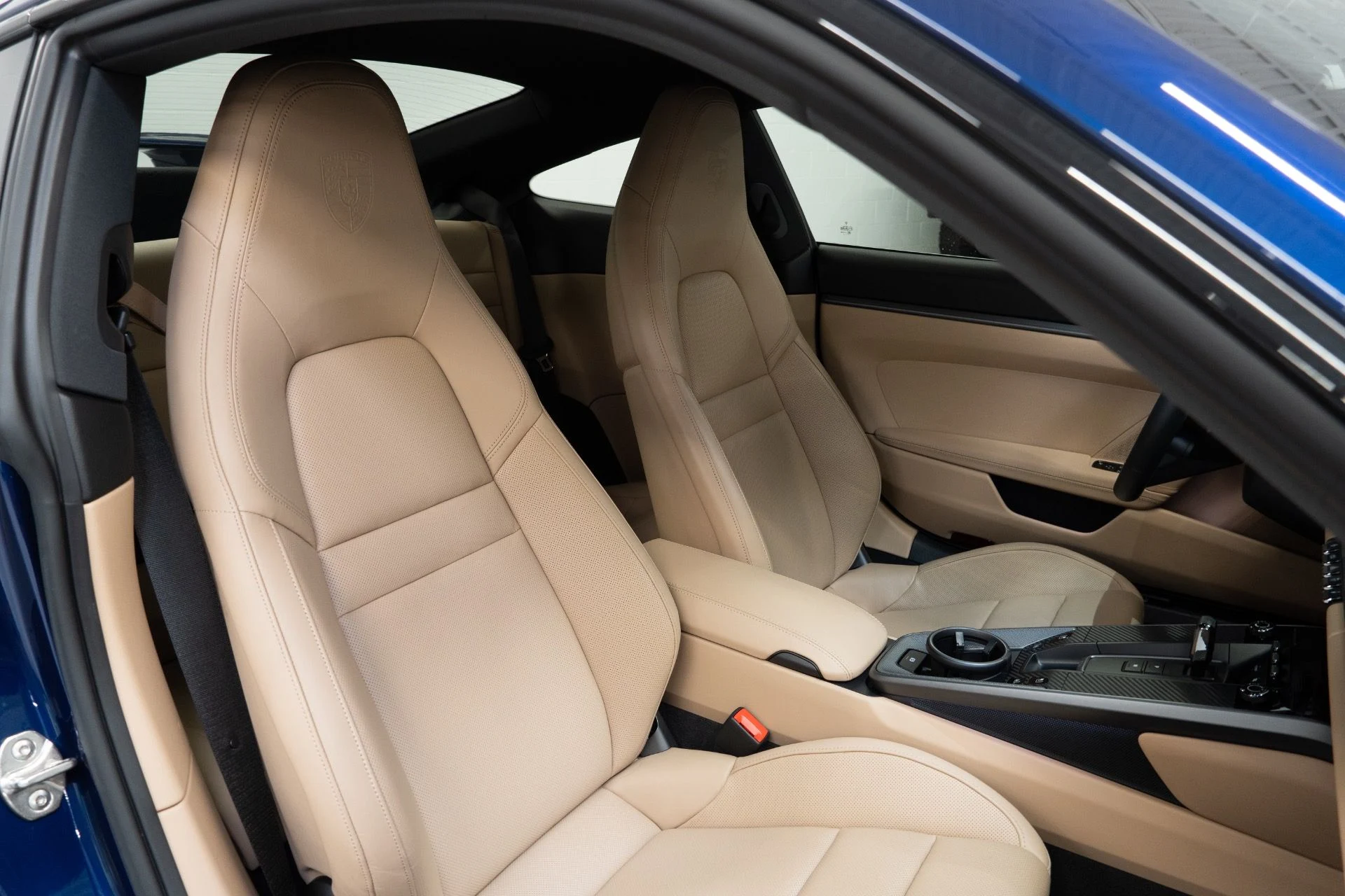 mph027_334282993_Used_2024_Porsche_911_Carrera_S_1762982926_5faba577c5