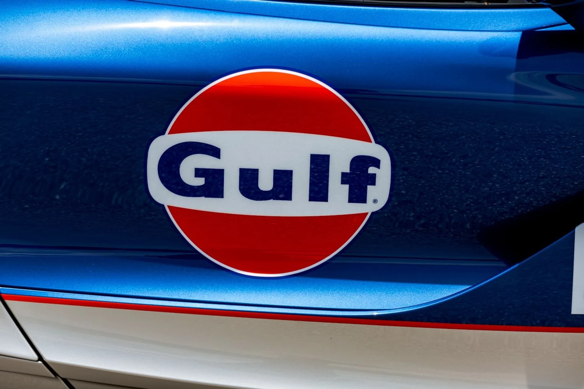 mph027_3344249840_430_p28_l_34177e9144