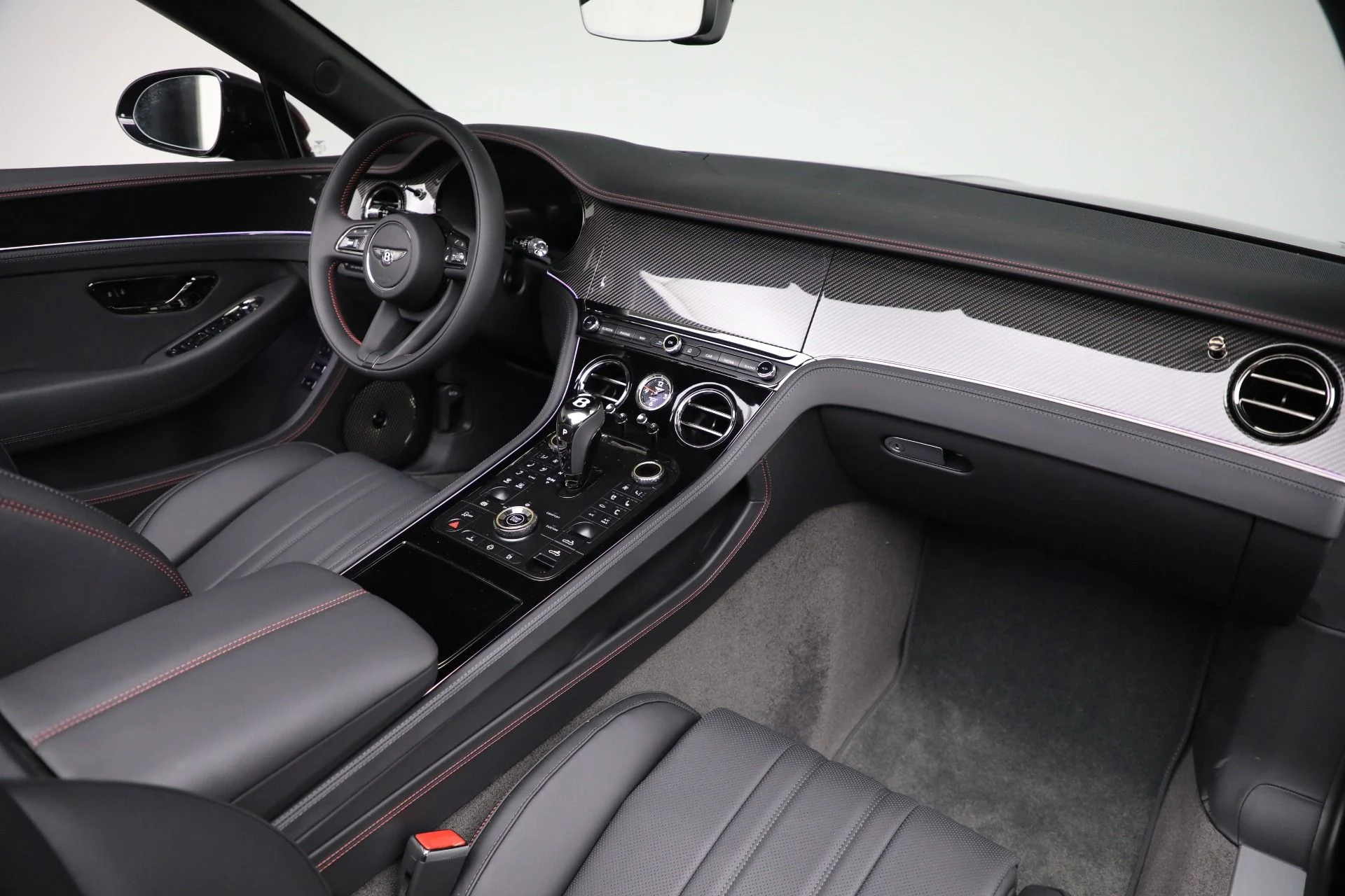 mph027_335227532_New_2025_Bentley_Continental_GTC_Black_Edition_1b66c7eaa1