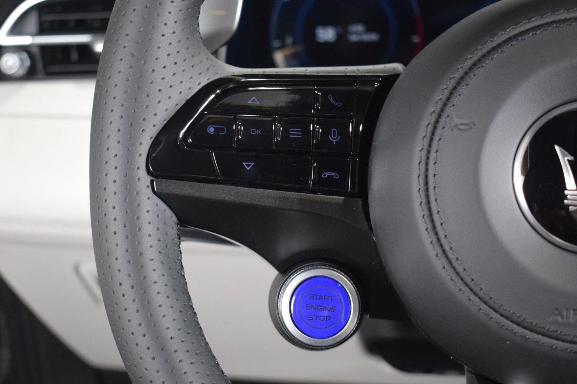 mph027_3355944393_f90e2781b90d0b6a5c5c76cd1d80e735x_8b9963045f