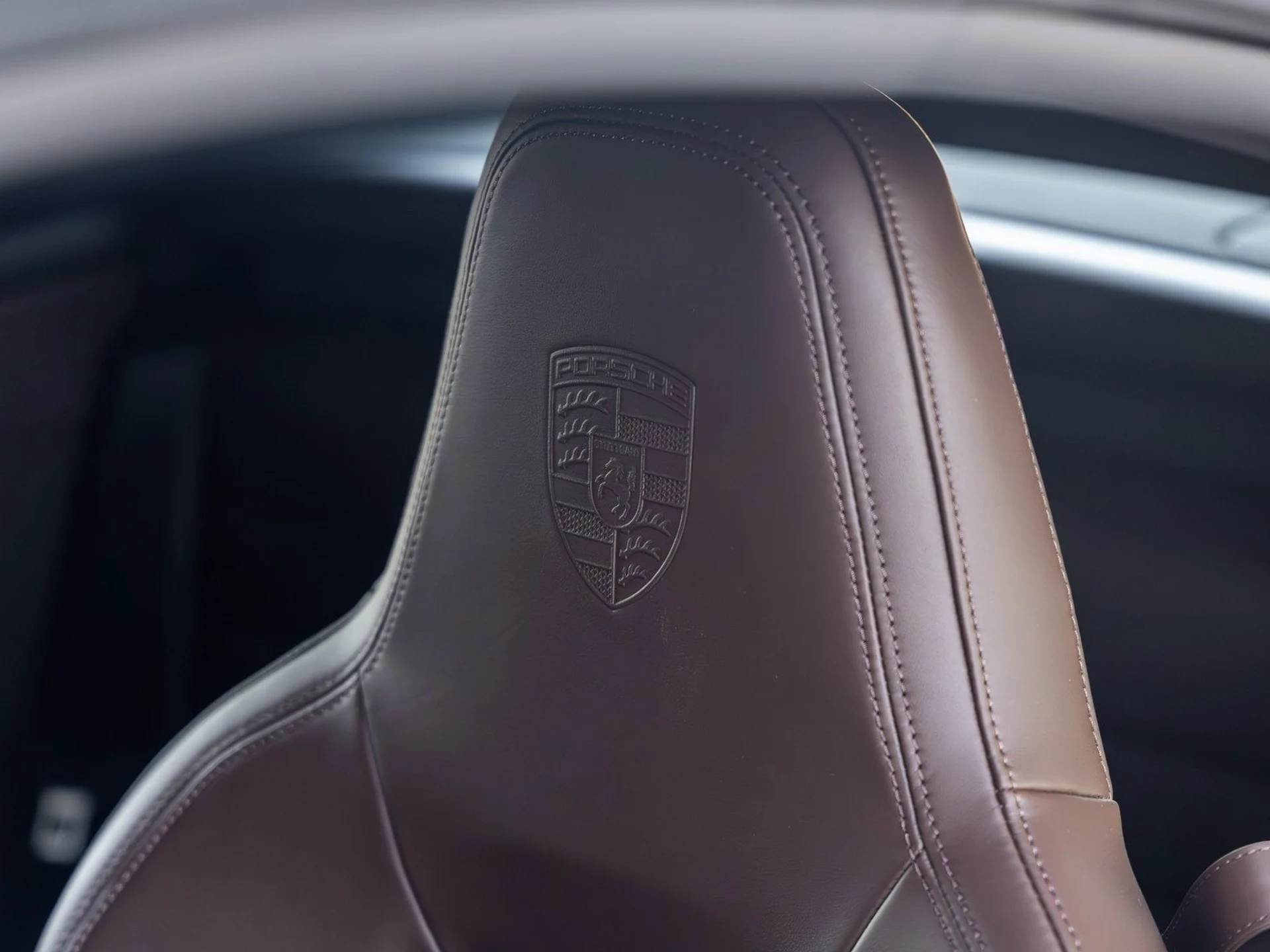 mph027_3358905901_28_6f7985f36f