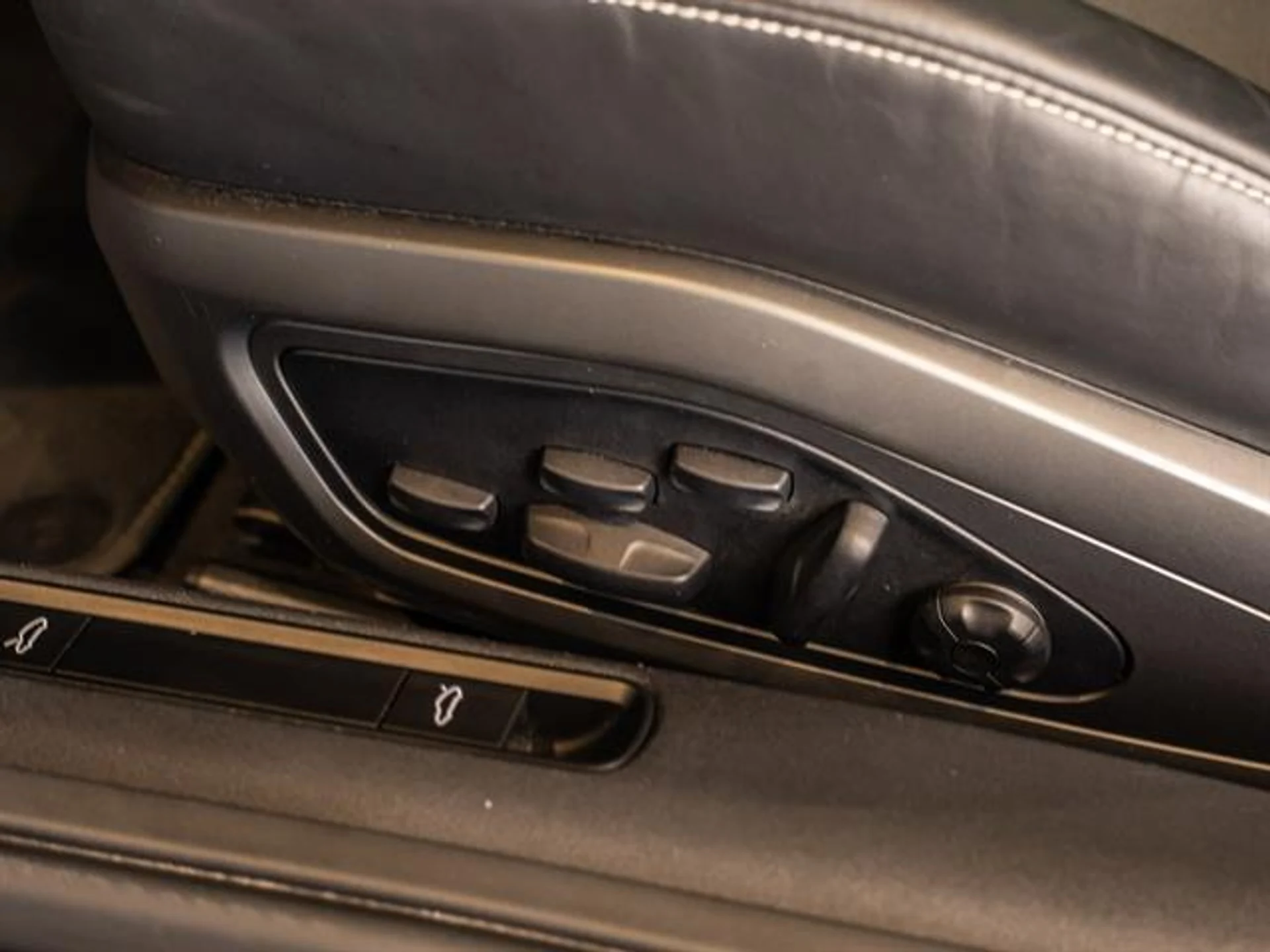 mph027_3373845756_wd_Jmn_Hd7_YD_7z1w_Ot_I_z_O_Yg4e_IE_7700e2a9af