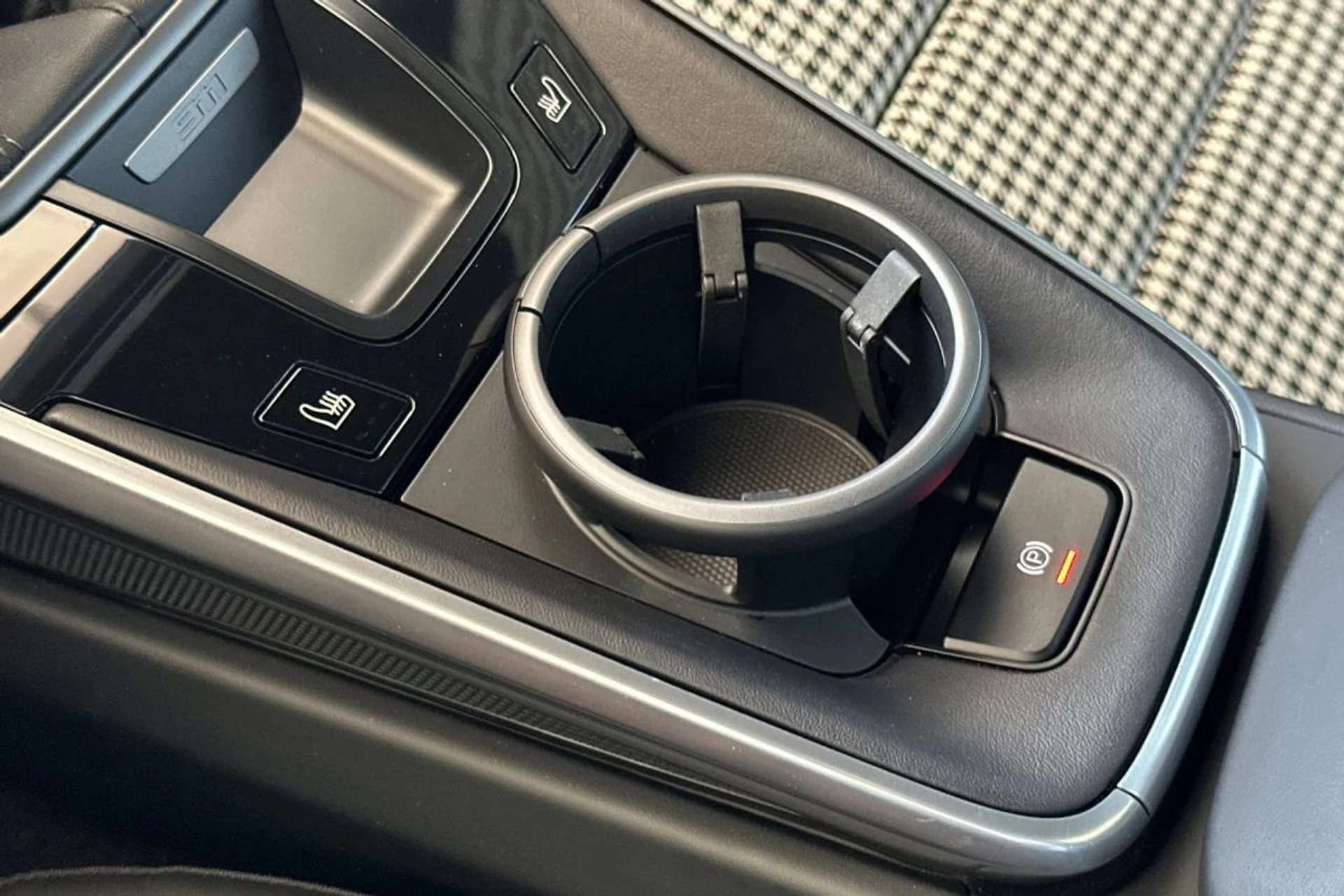 mph027_3378505526_1280_8404fde594