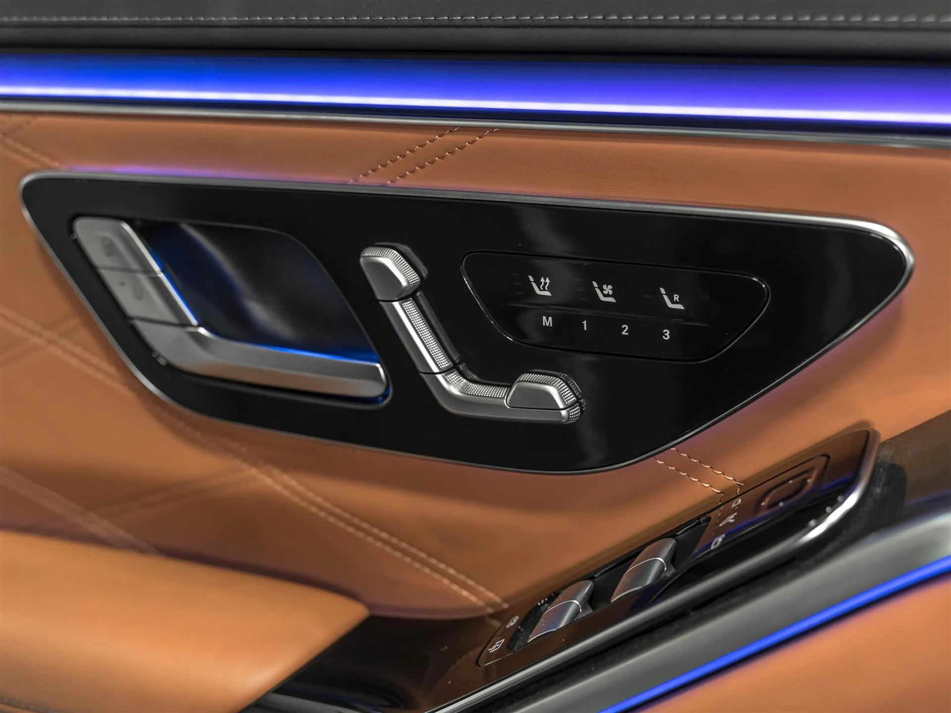 mph027_3385294999_4a024981_186b_42db_a239_35fc8a127a5d_ac145ce1fa