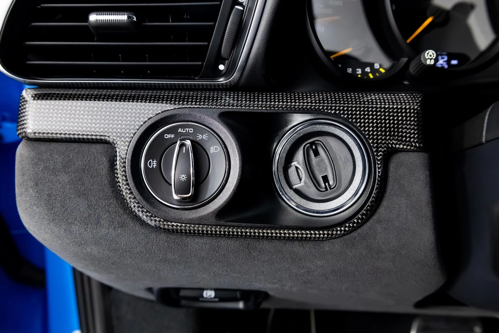 mph027_3386422903_Used_2016_Porsche_911_GT_3_RS_1769037879_140a578e49