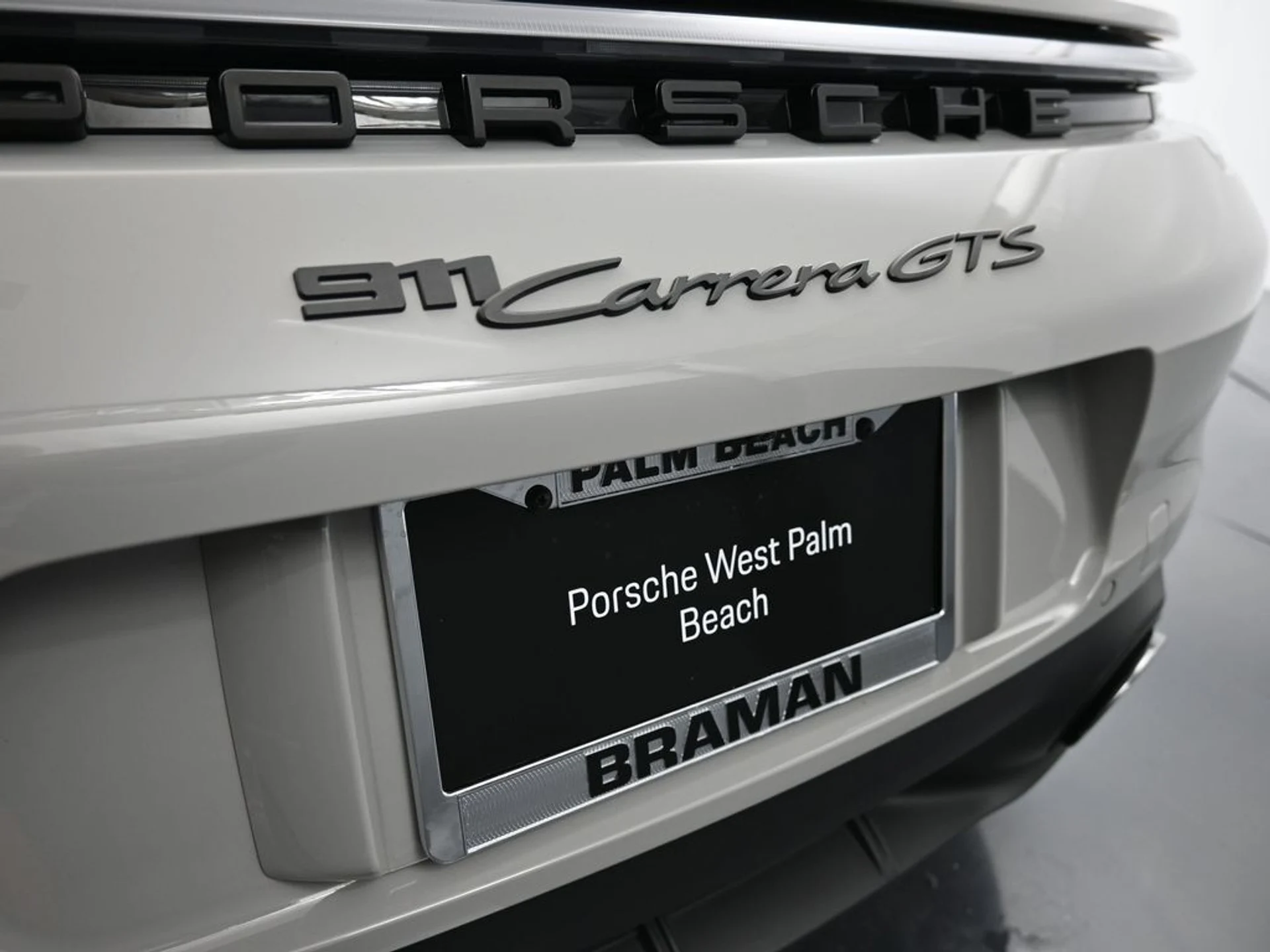 mph027_3390011439_1e9b94b8a60c6d4b13e51bf9296ad80c_fdf305e811