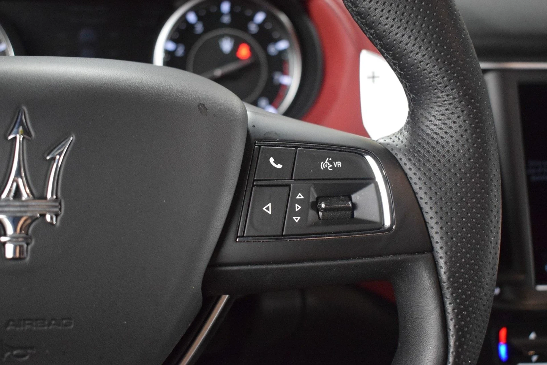 mph027_3391078153_91b7643502c4235ec4baf5d1c96da463x_04b3b1ad92