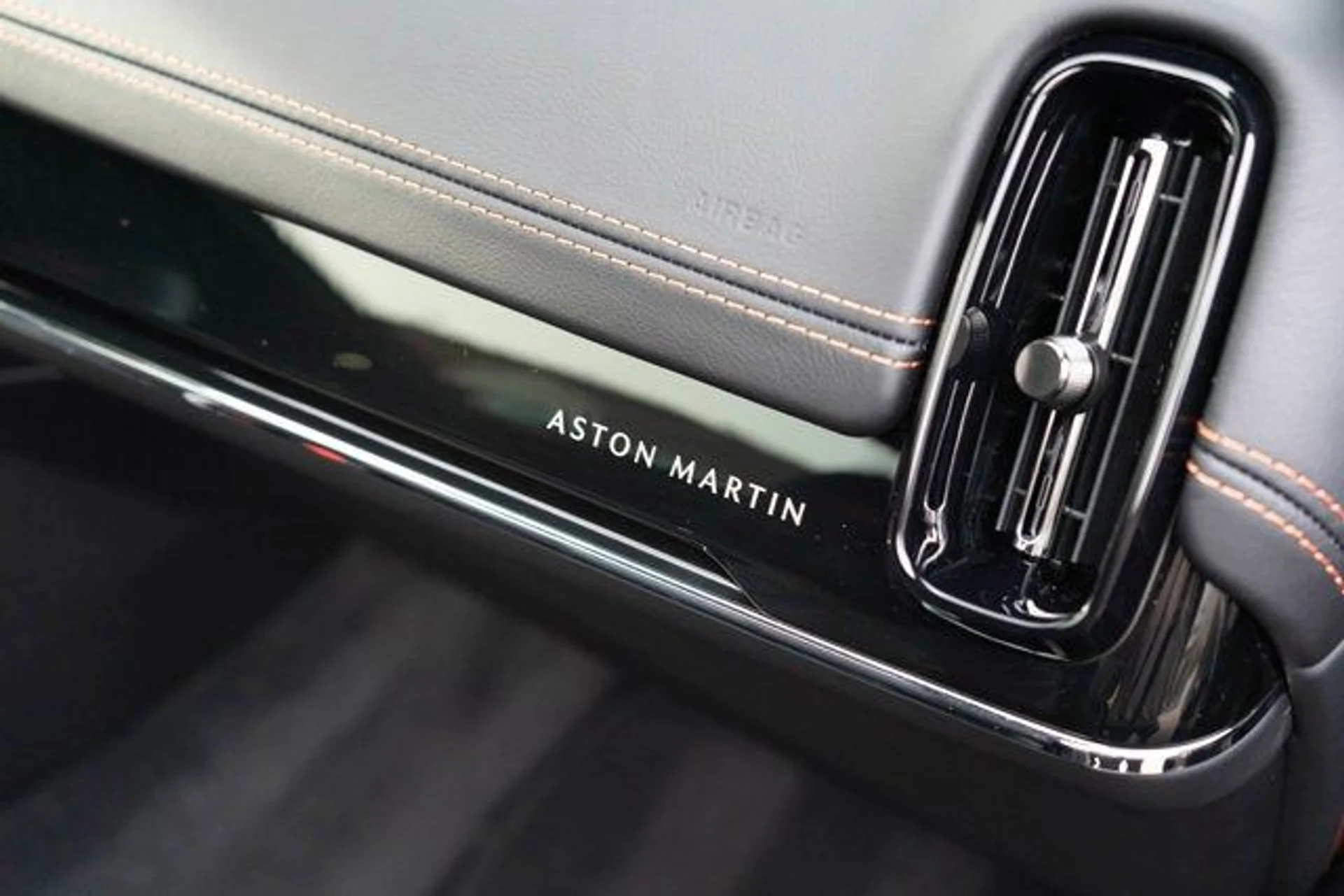 mph027_3397731382_28_4d826593e4