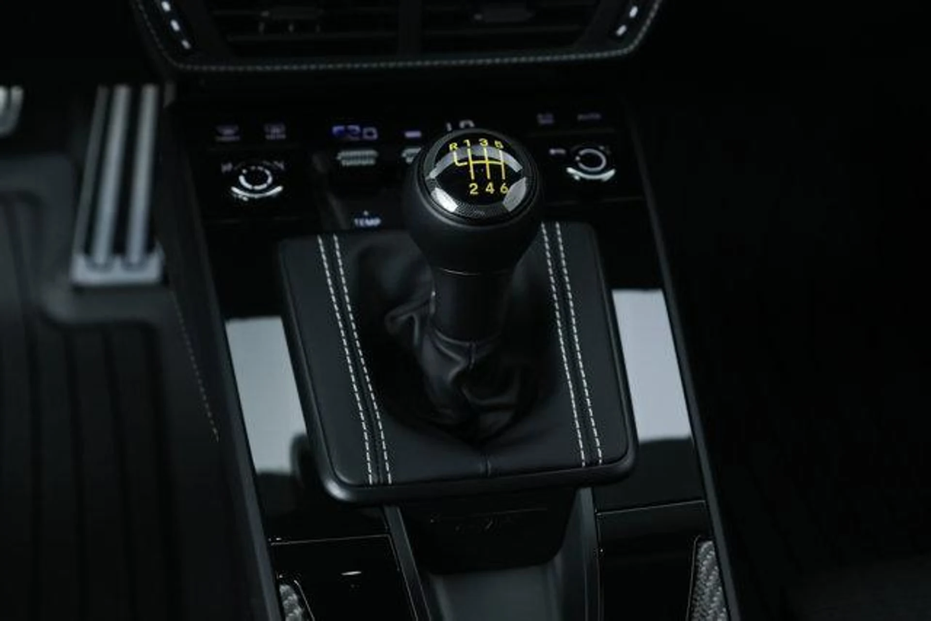 mph027_3399210176_eo4_Ceot_X4_FO_8i_V_Jx3_D_66_T_Prjy8_600e3d3fc6