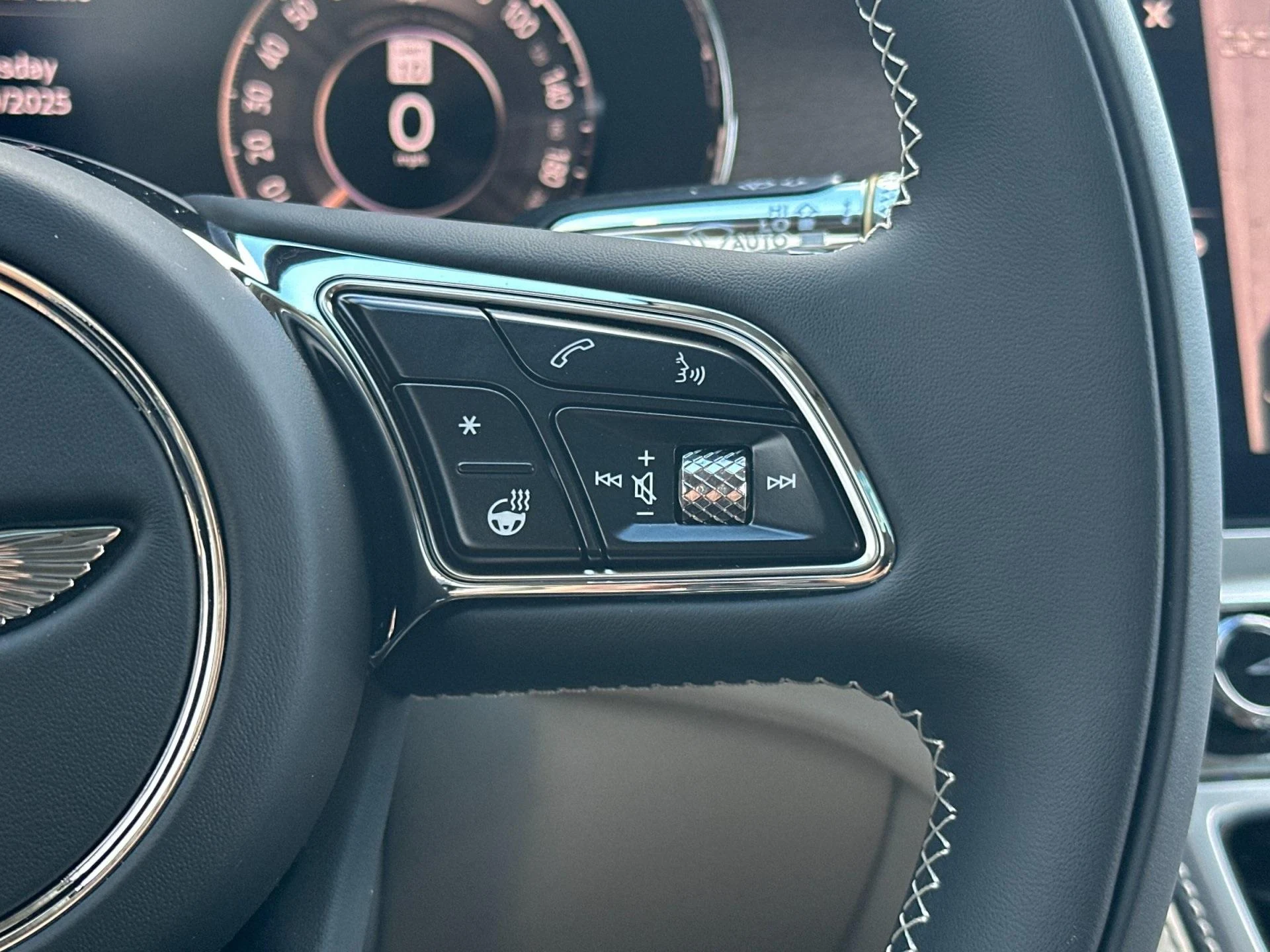 mph027_3405162950_New_2026_Bentley_Flying_Spur_1760604631_b6c14b1fd7