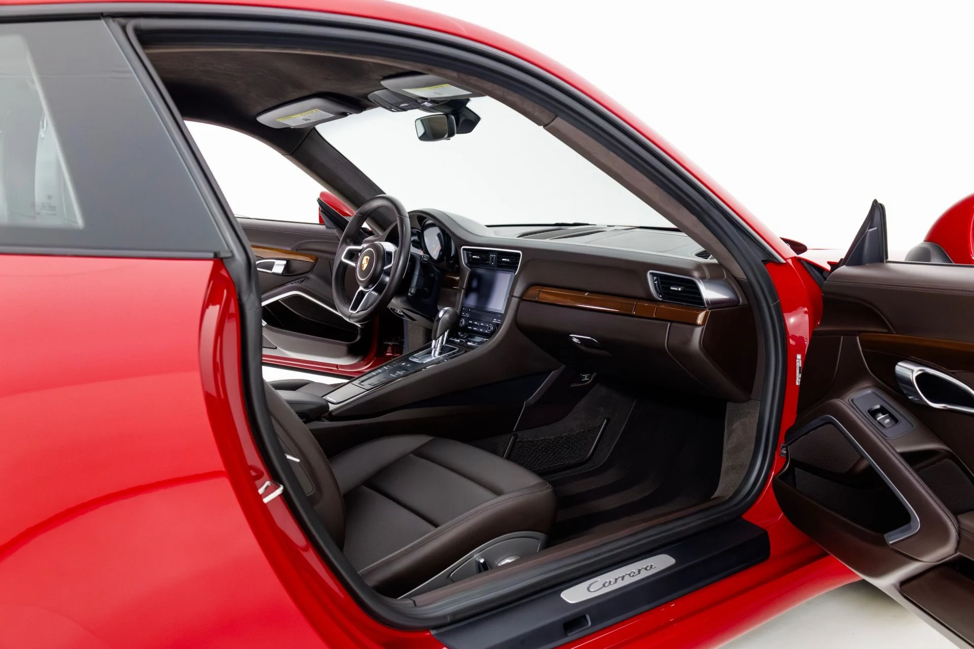 mph027_340842405_Used_2019_Porsche_911_Carrera_1767051376_dacf5a9462