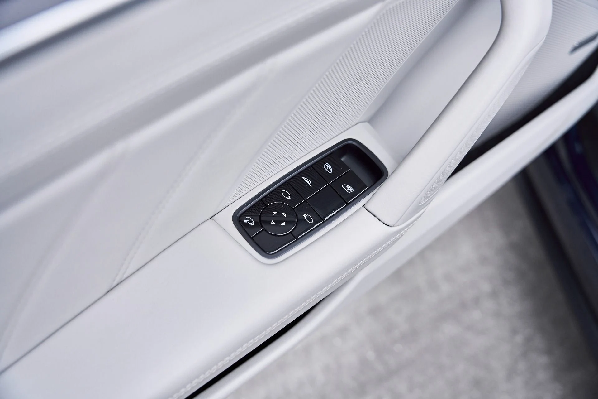 mph027_3410532232_Used_2021_Porsche_911_Turbo_S_1767217433_f03c2cfbb6