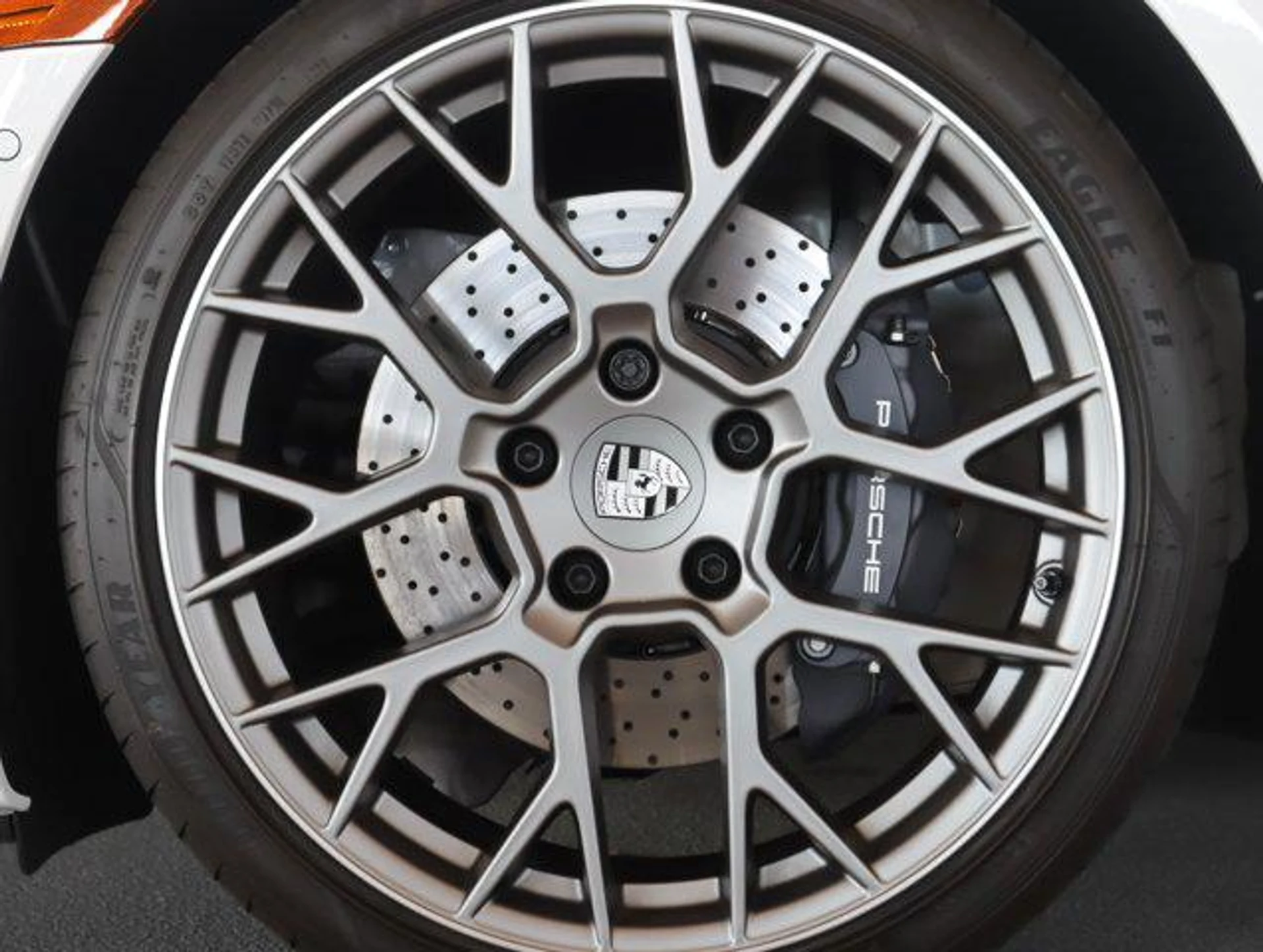 mph027_3410554936_V9_Y0_X4_Fg_VY_4k_Rwmlprx_FC_Cjs2_M_50798bb3fb