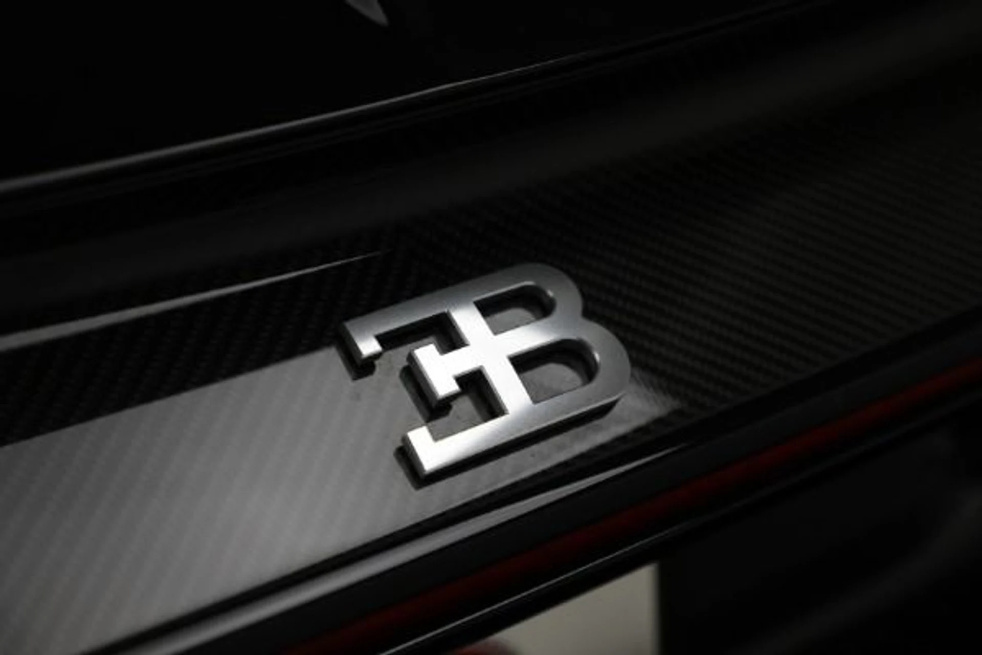 mph027_3418208863_Used_2020_Bugatti_Chiron_Sport_32f19d41c5