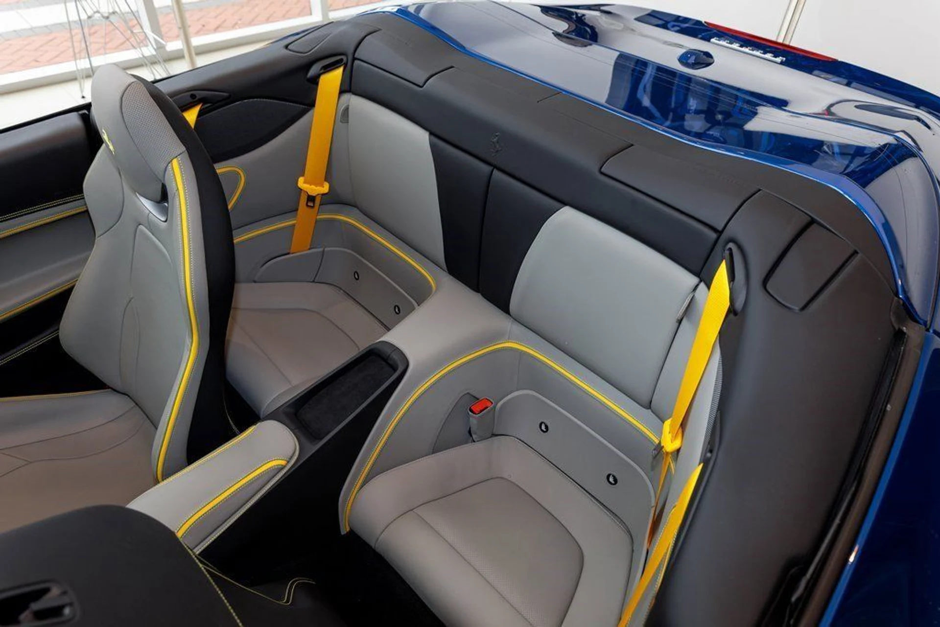 mph027_3418922800_1e0cdc863c07fae89139a835e44e85b3_973ebf3aea