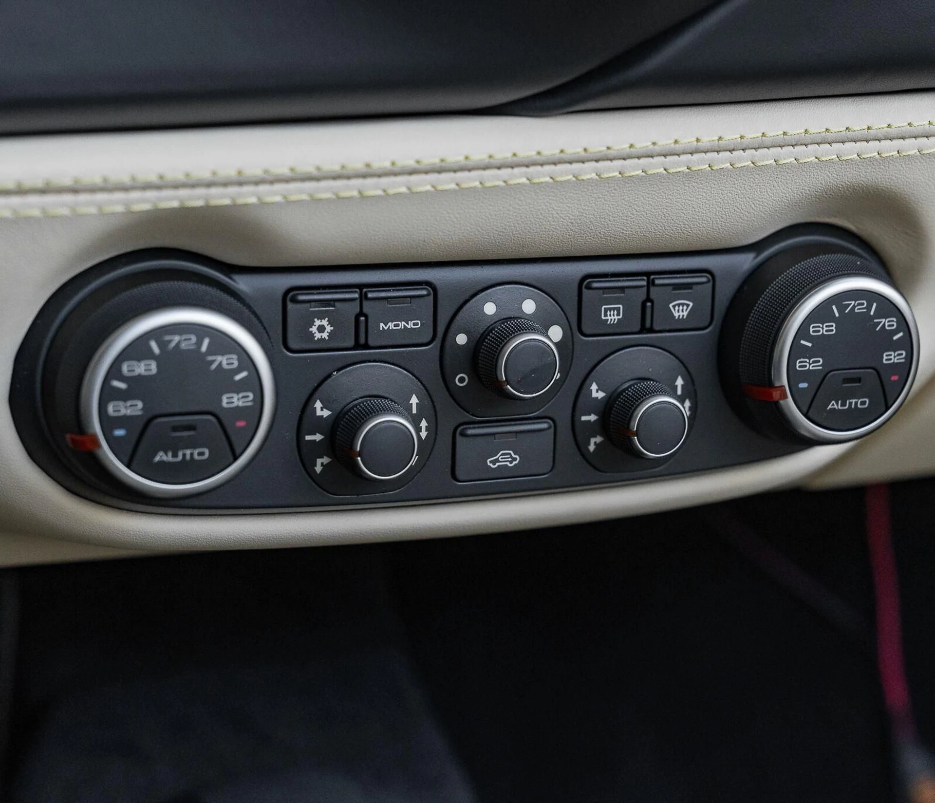 mph027_3420226795_Used_2016_ferrari_488_Spider_2dr_Conv_1785783814_12285b4255
