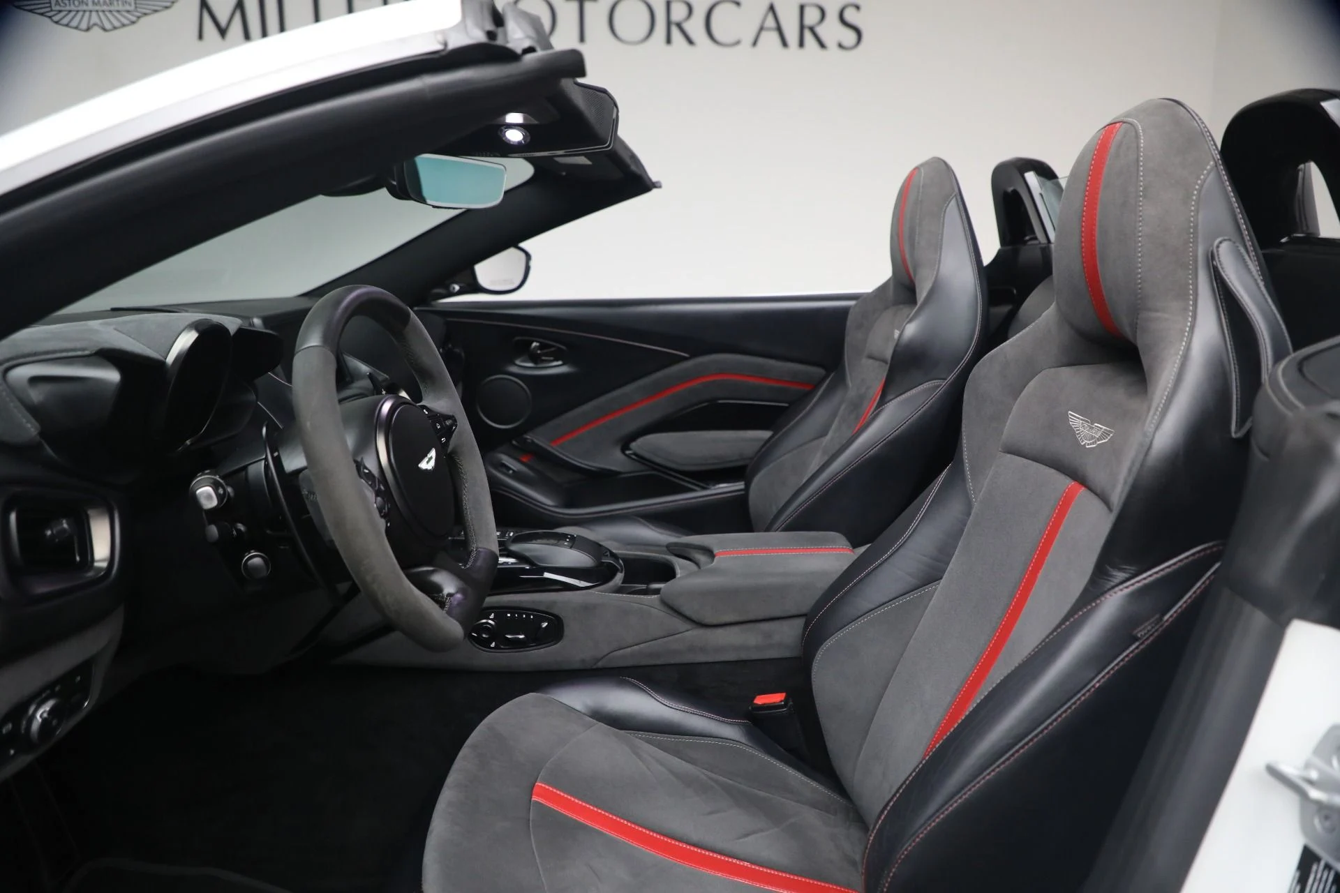 mph027_3420551594_Used_2023_Aston_Martin_Vantage_F1_Edition_1784727117_13b214394d