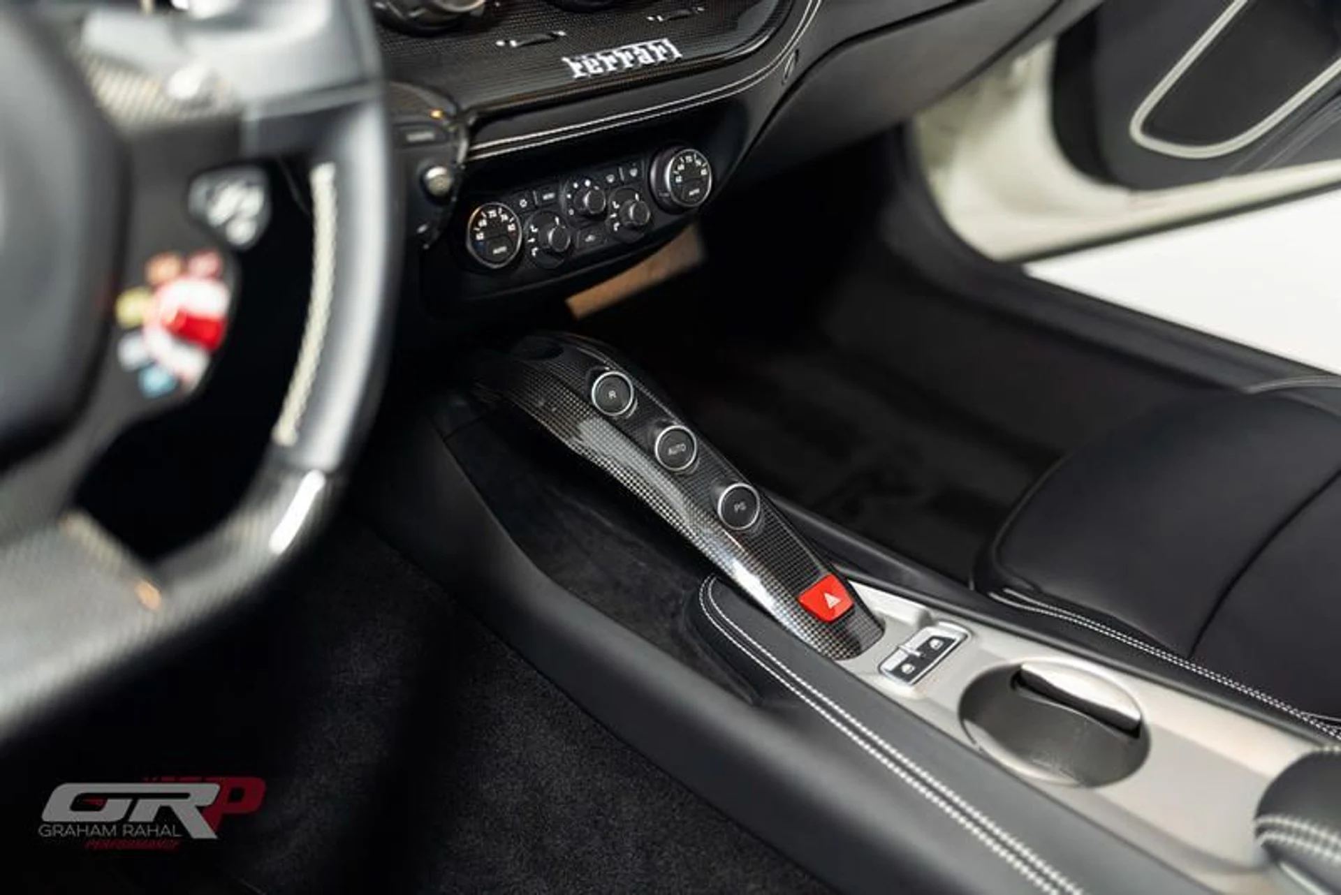 mph027_3427704709_6_C689_CAE_701_F_48_F0_BC_54_E3998100_EE_37_20607fd50e