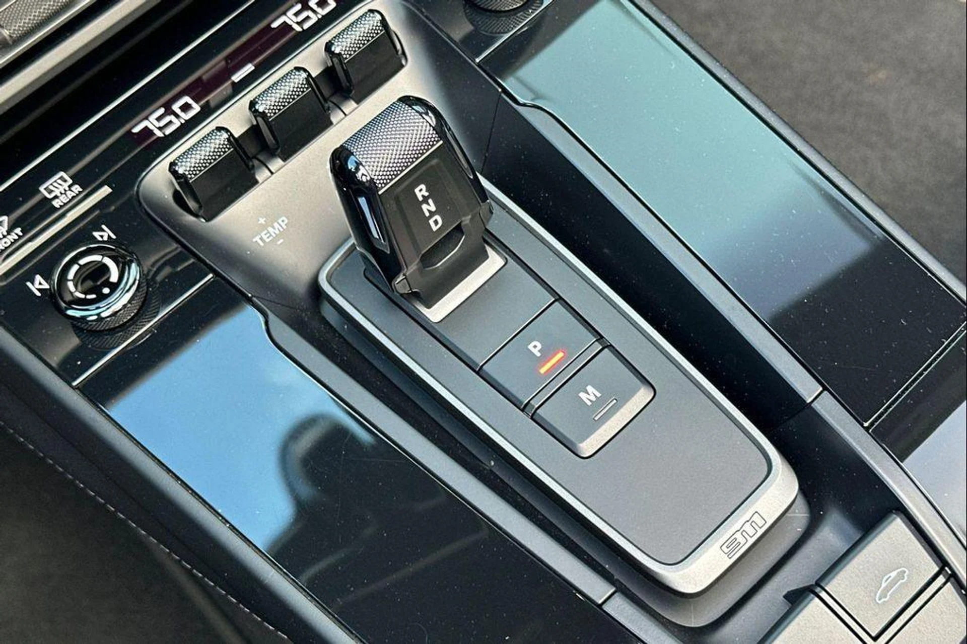 mph027_3431104674_m_Ud_Ht_B_Kz8_D33_OIW_l_RL_Up_P_Yyf2o_700d3a5546