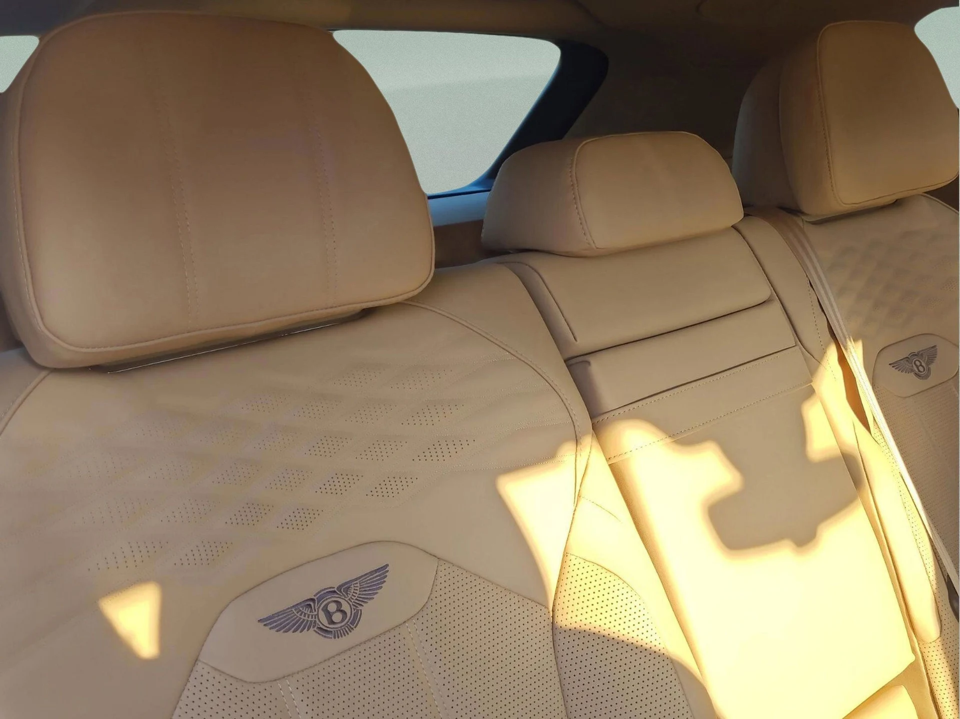 mph027_3436215130_8fb49c1c984d1ac8bb7a9108a897f4c7x_9bf58879d0