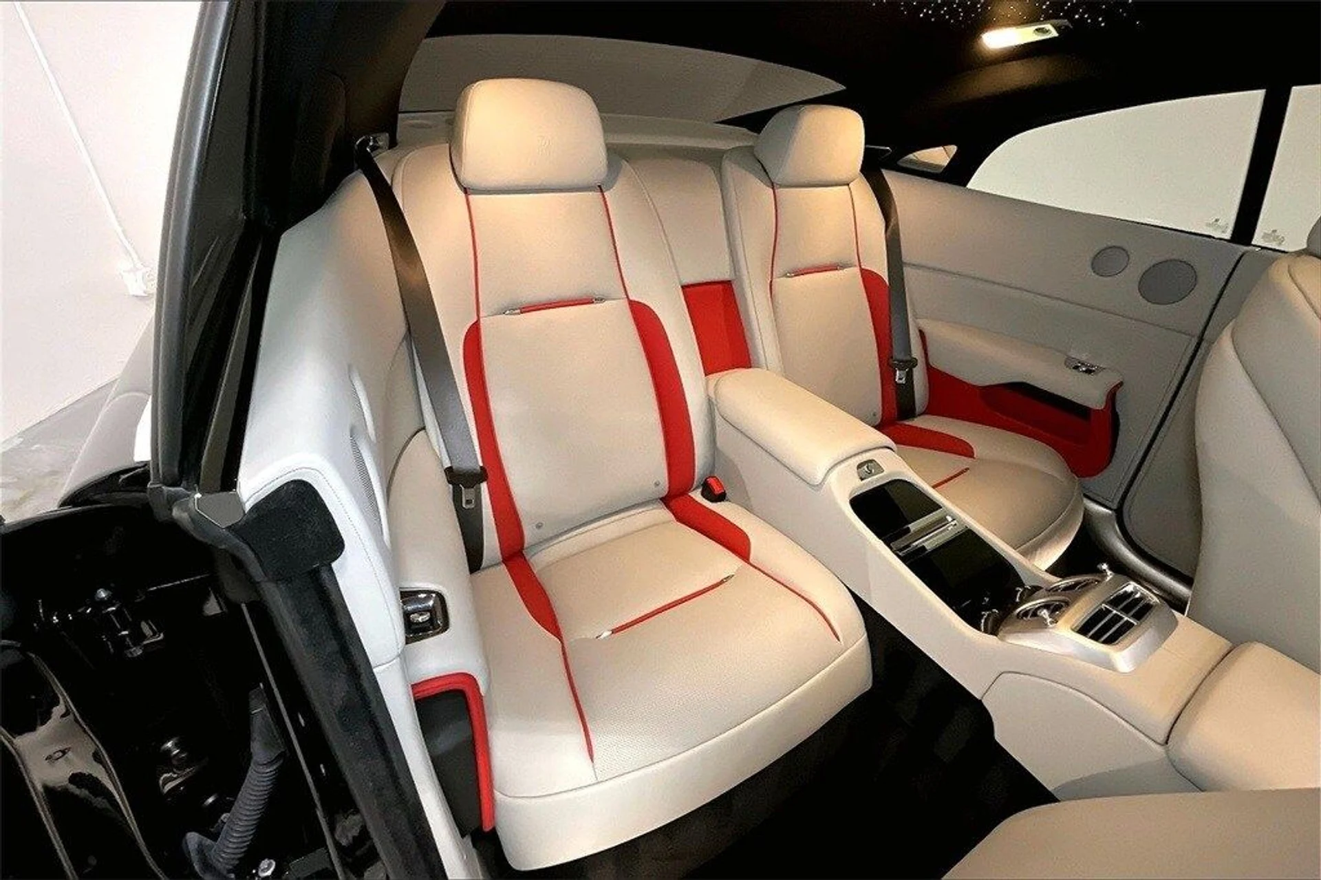 mph027_3443754948_fdc784a910cbd737f8c2656e2f36229ax_b2ef75637c