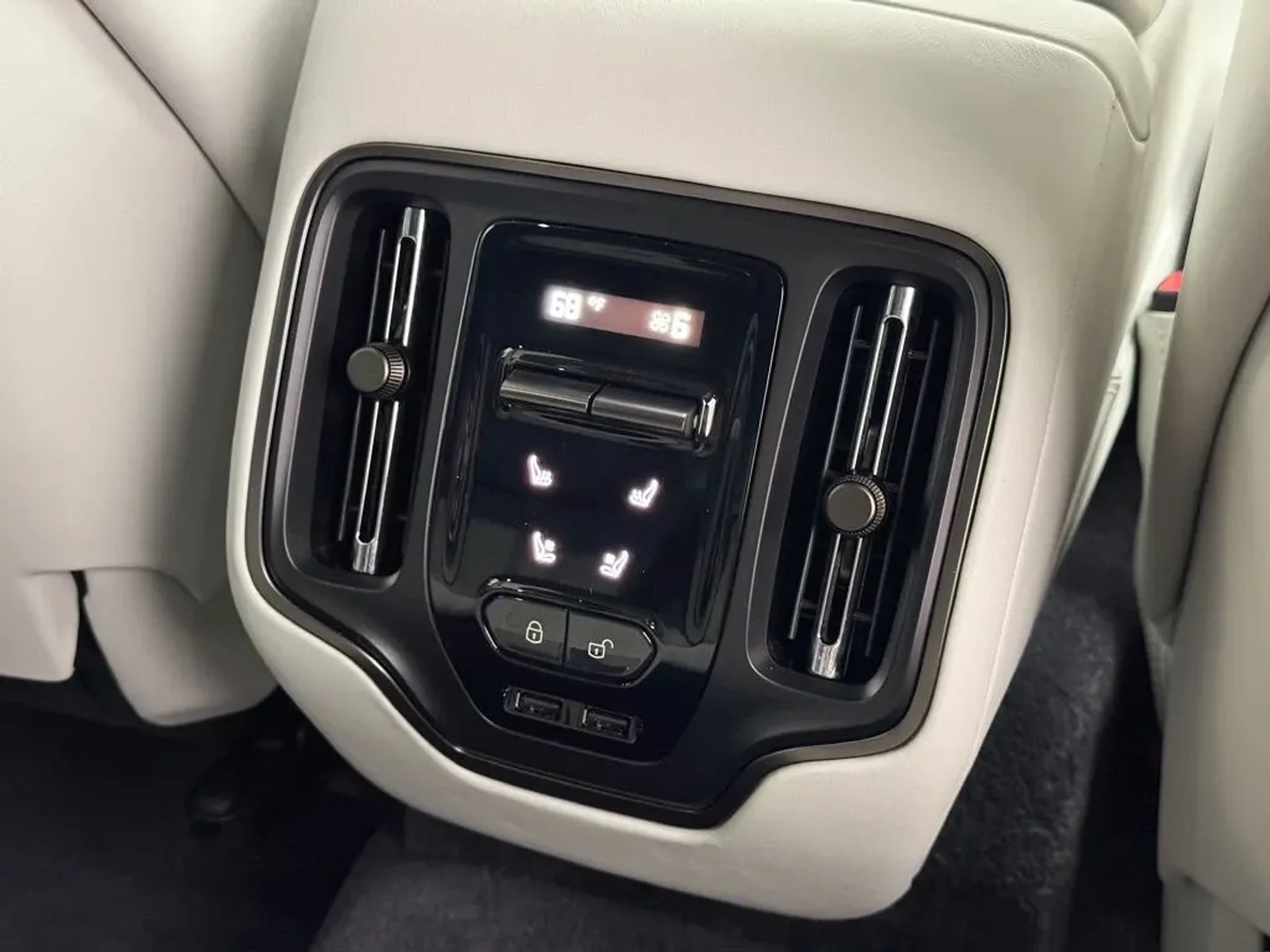 mph027_3466498856_4og32xox0i2um7pzygwr9yskuwy5_67b70fecd4