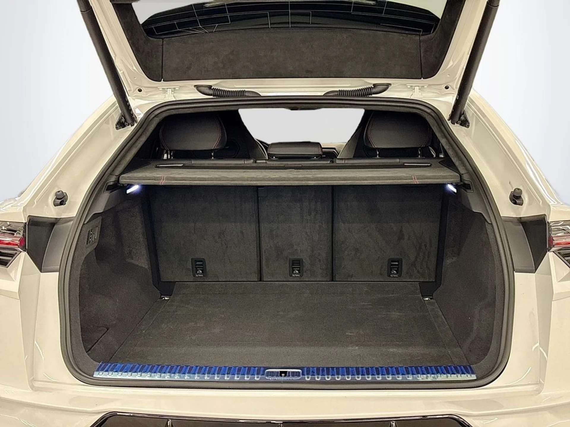 mph027_3471252143_94c58669a4d6ab744583dcaa068992aa_17da779fe7