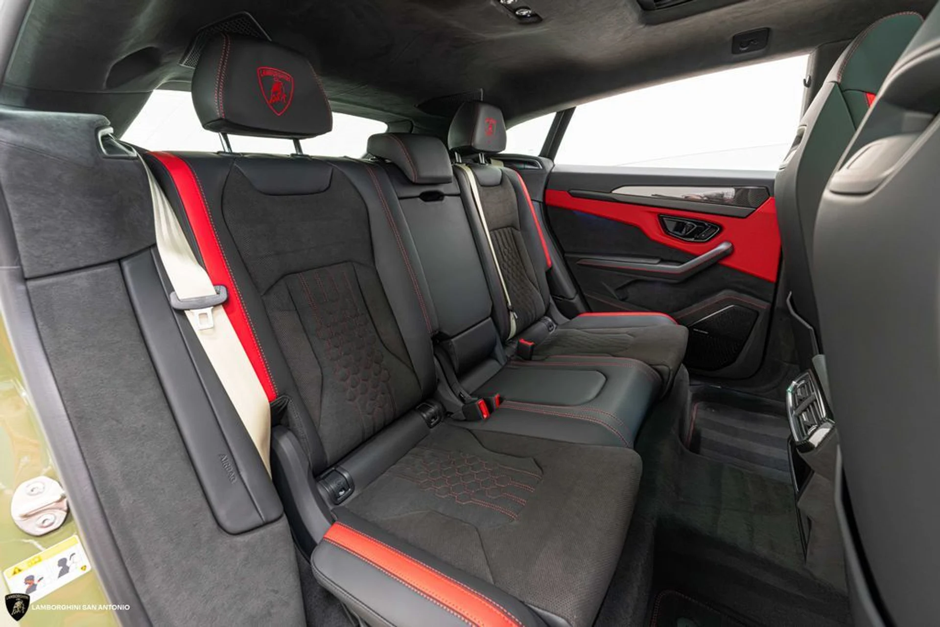 mph027_3472655552_c5446f26f3efe1ad9944f50976a88a9fx_3219524fff