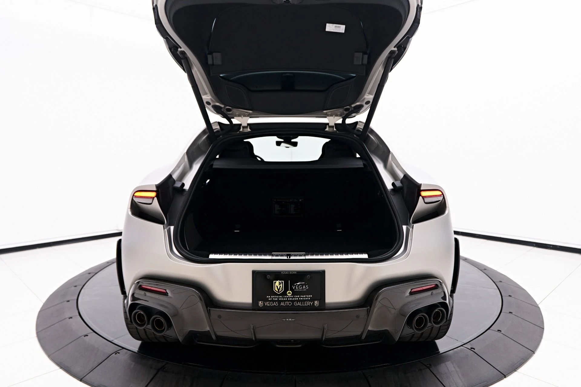 mph027_3472726458_Used_2024_Ferrari_Purosangue_Base_1757201160_4e15e35c22