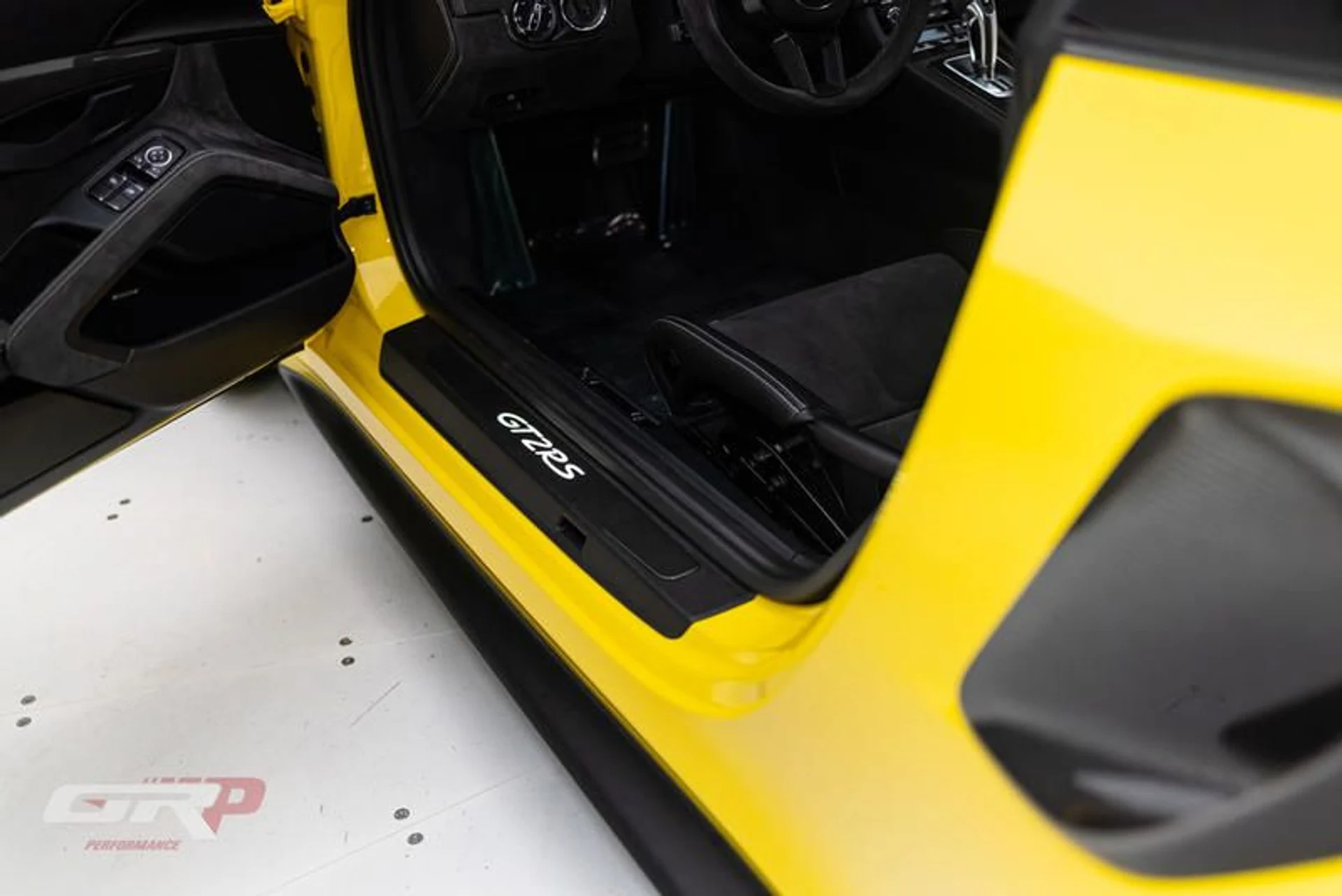 mph027_3476508986_1_A18850_A_29_C3_4417_B582_05_BAB_796_A773_c7e96fe469