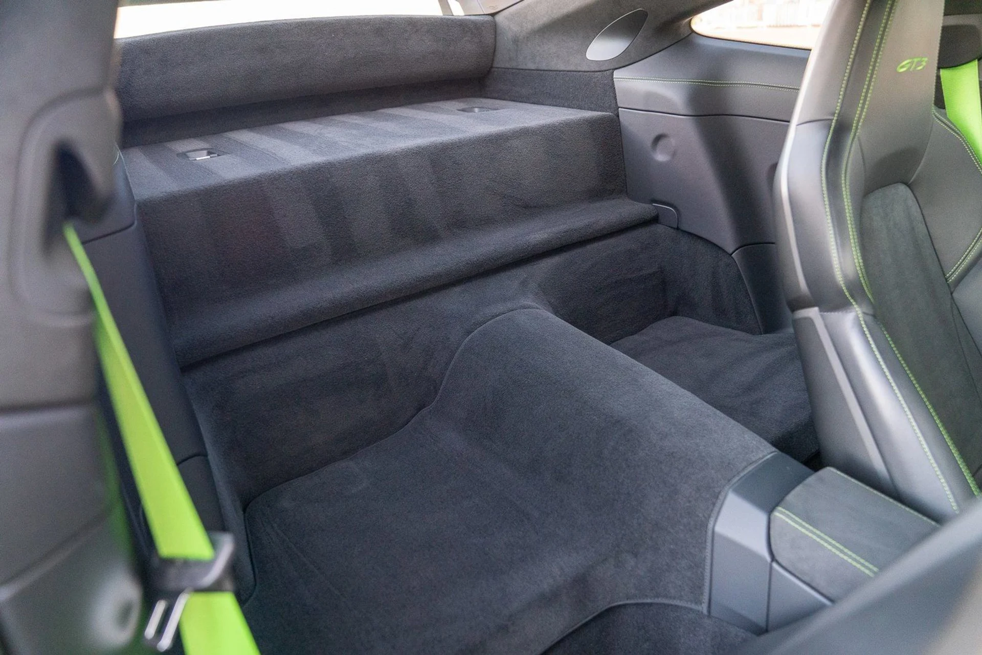 mph027_3487430290_81651f07739f5f7cd36b2ea28509328cx_7663cb09da